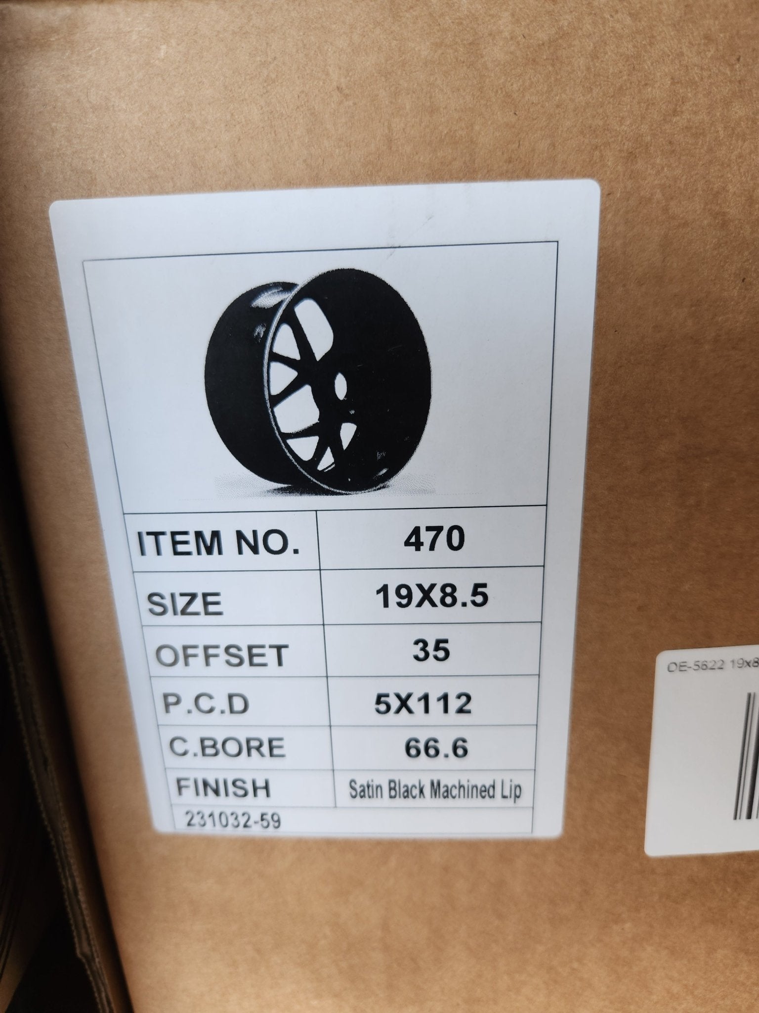 OE-5622 19x8.5 5x112 MATTE BLACK MACHINED LINE
