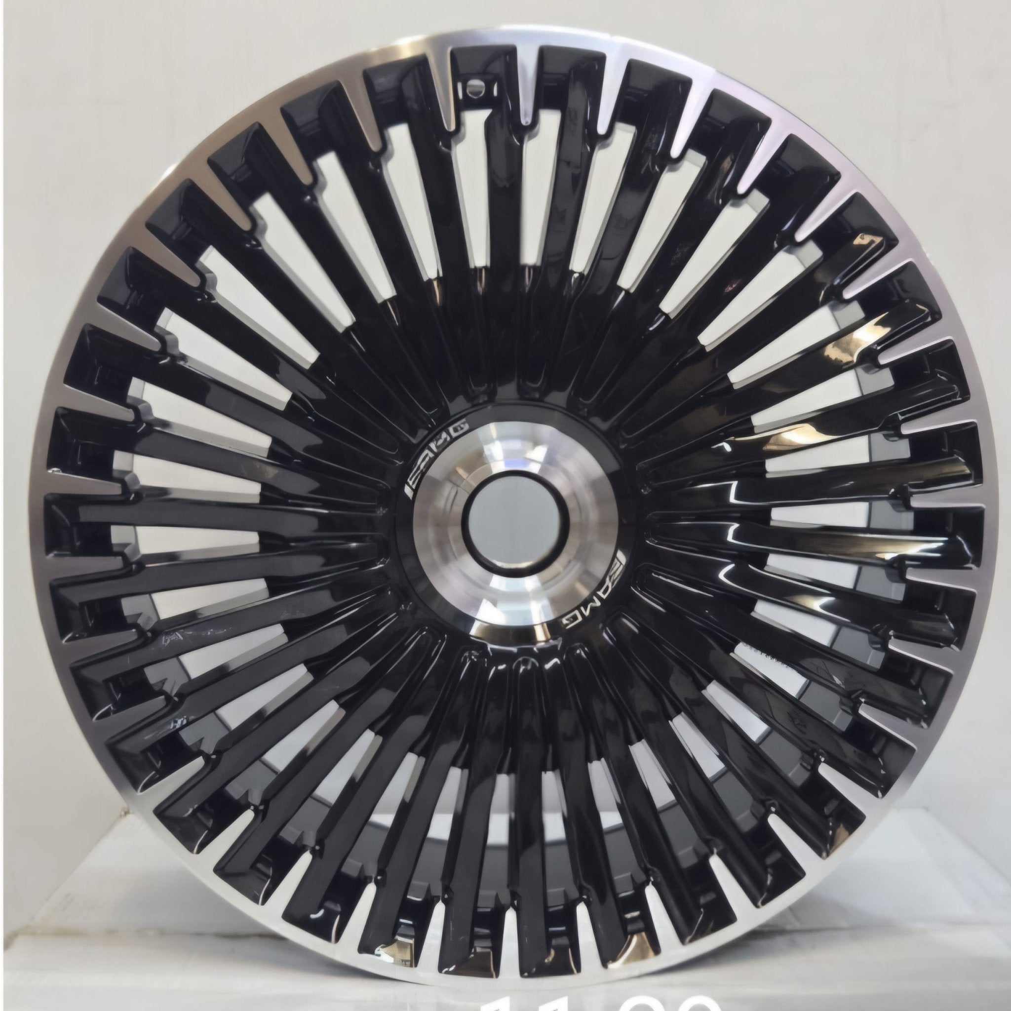 H3286F 22X9.5 5X112 BLACK MACHINED FACE