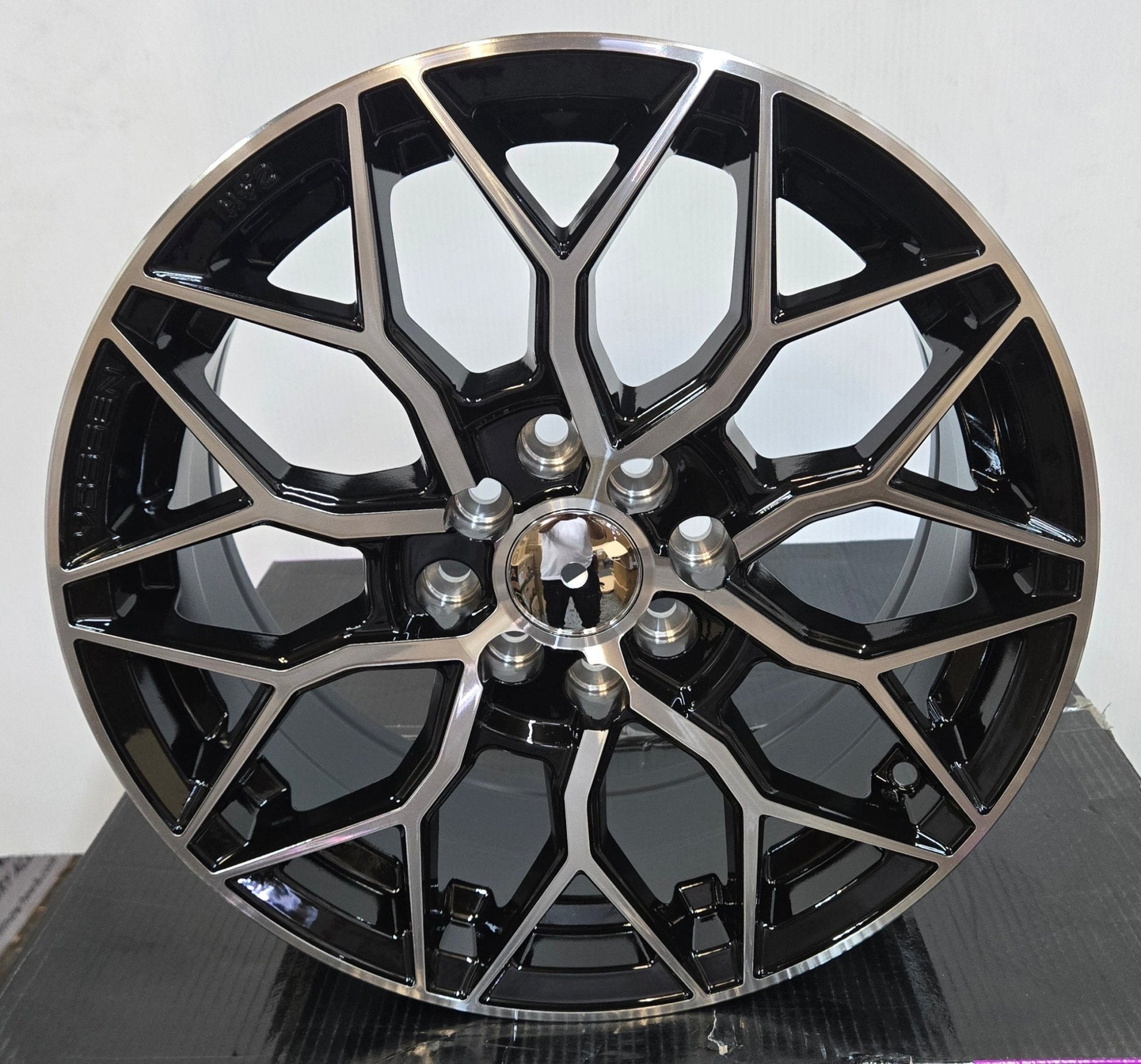 SW361 HF-2 REP 16X7.0 4X100 4X114.3 PIANO BLACK MACHINED FACE