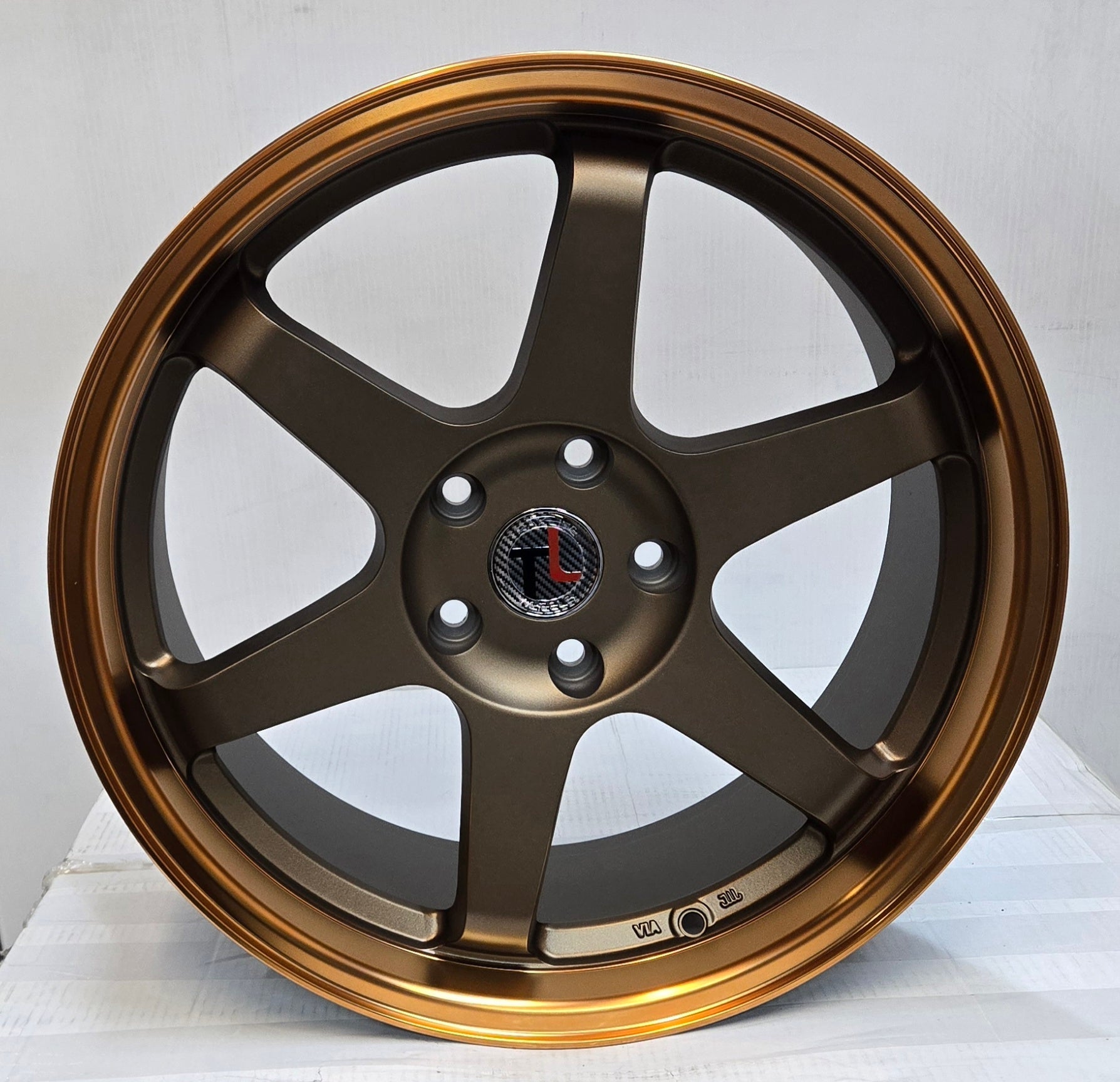 TRAKLITE DRIVE 18X8.5 5X114.3 BRONZE MACHINED MACHINED LIP