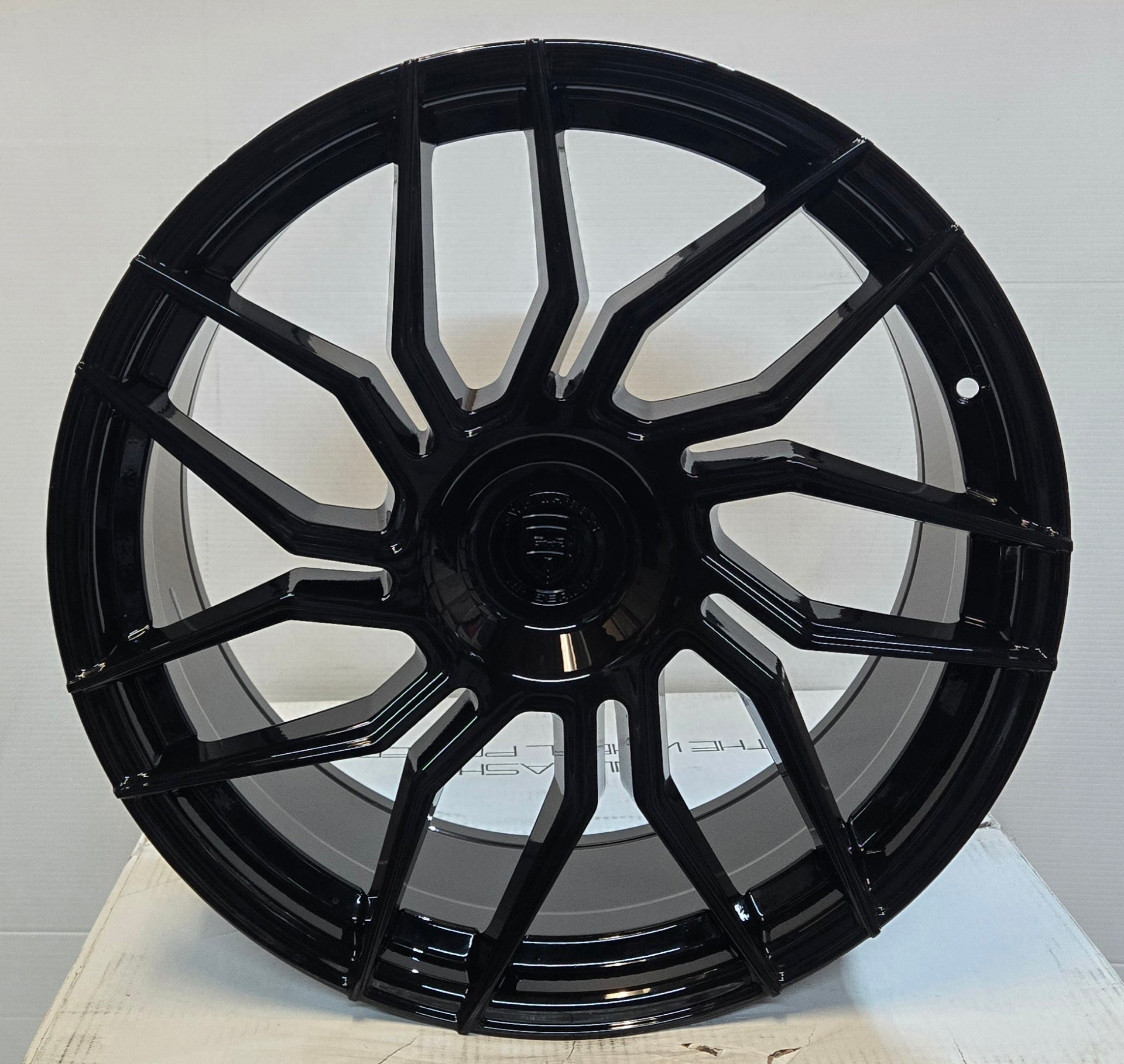 GWG HP2 20X9.0 BLANK GLOSS BLACK