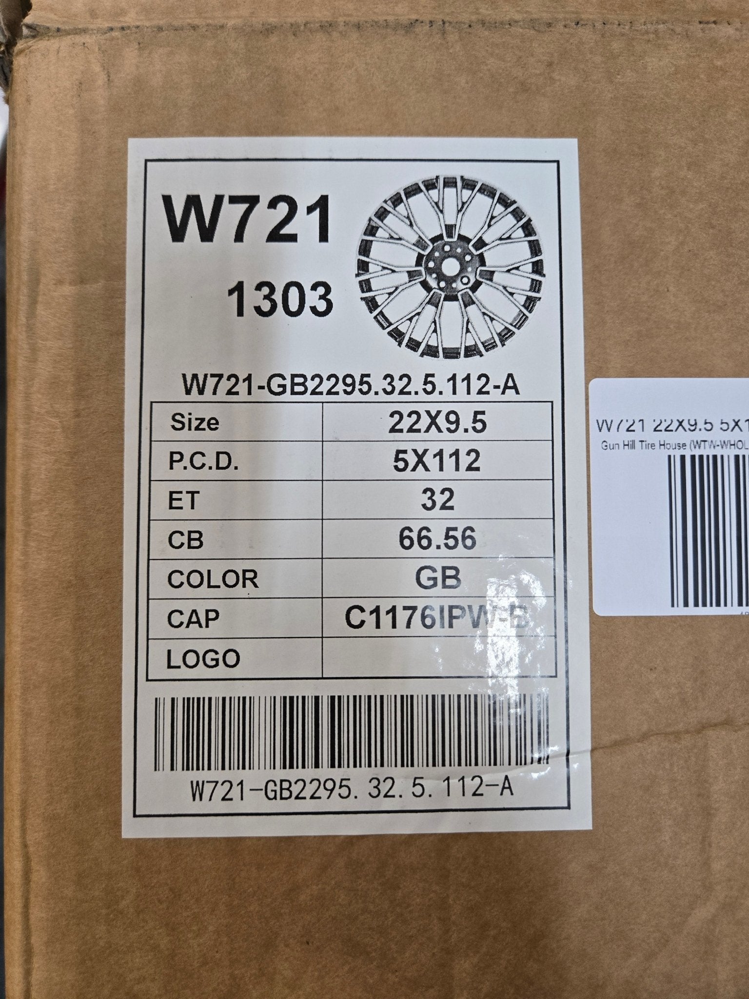 W721 22X9.5 F3038 5X112 GLOSS BLACK