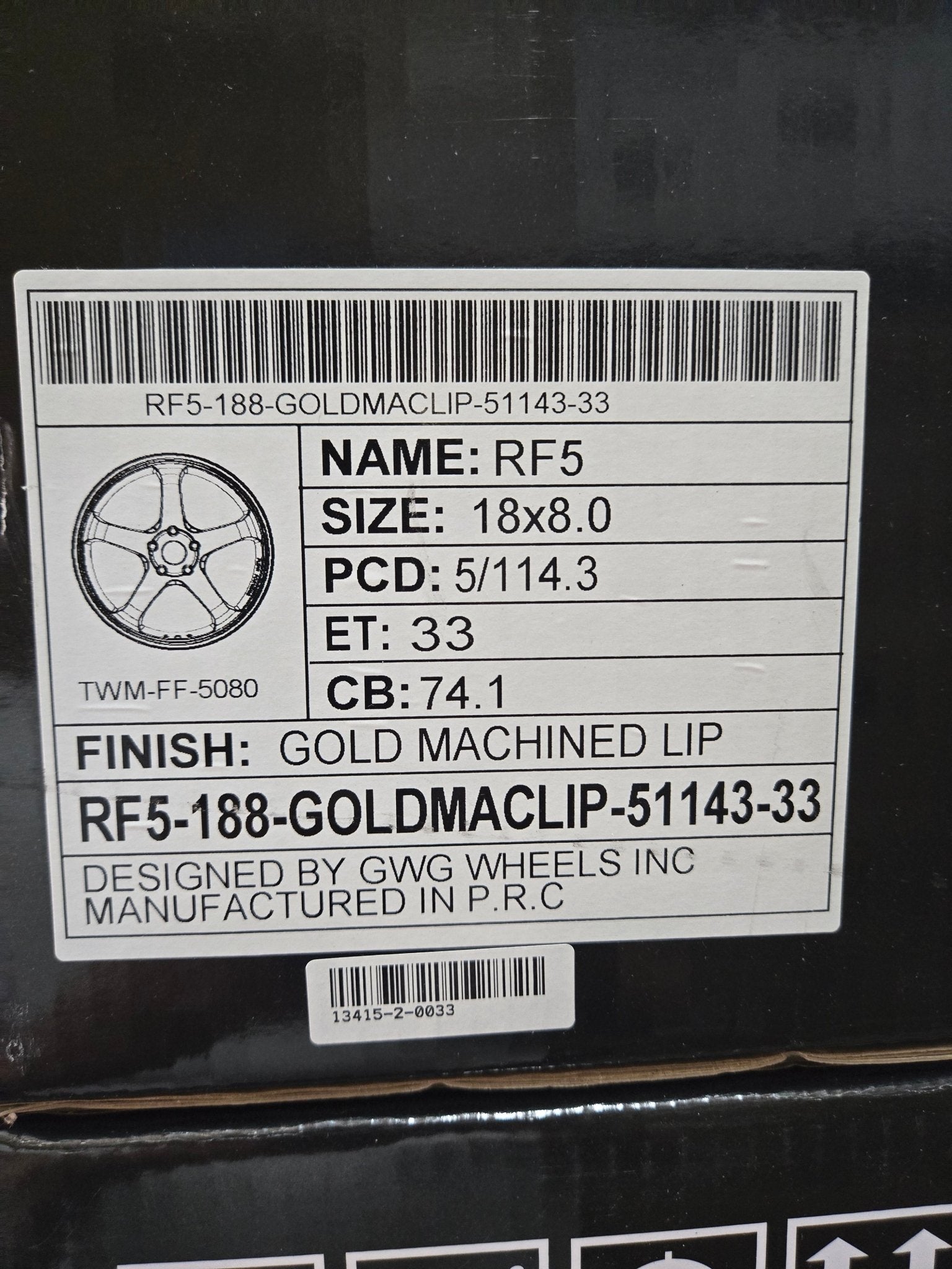 GWG RF5 18x8 5x114.3 GLOSS BLACK MACHINED LIP
