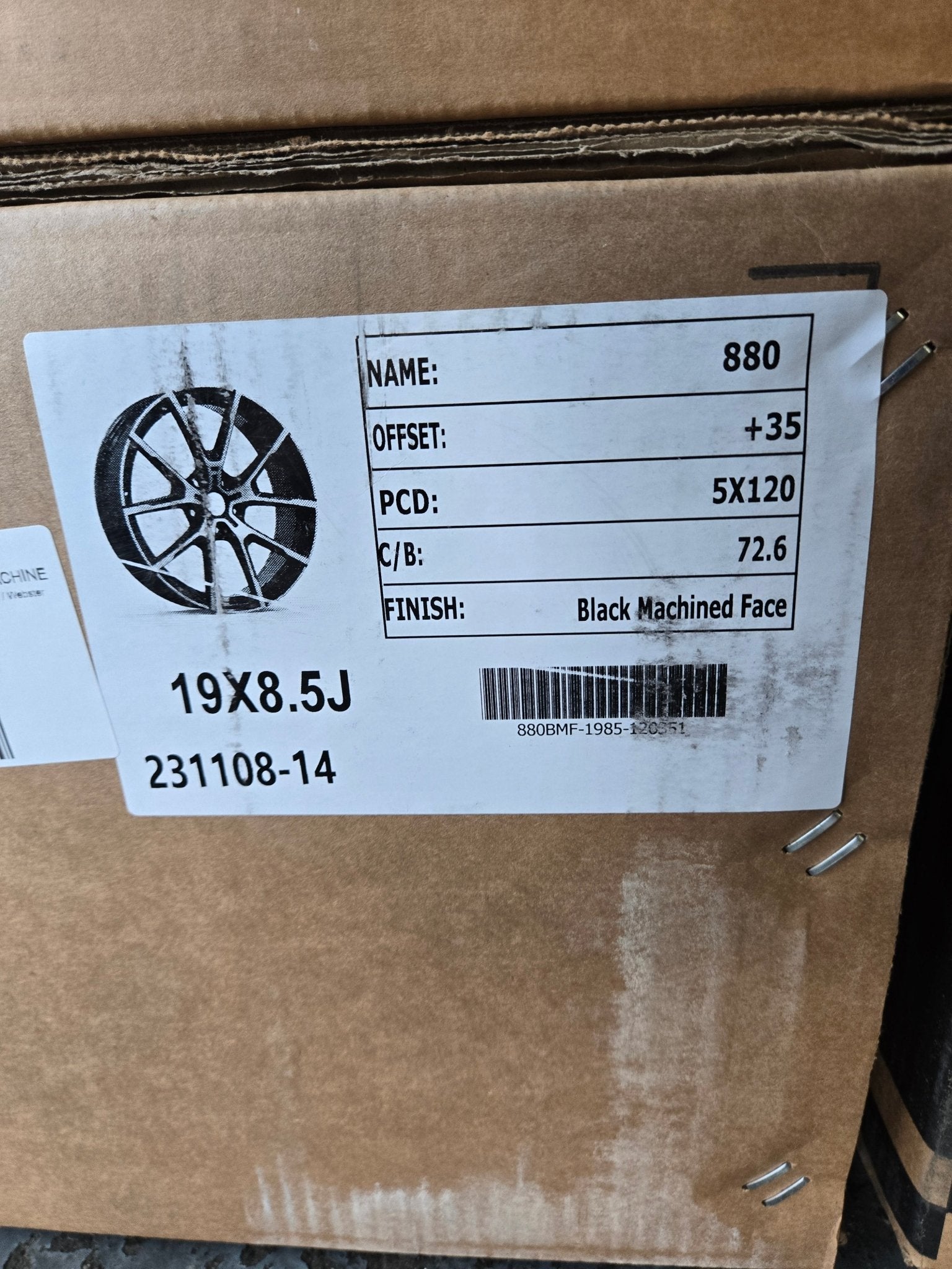 OE-5398 19X8.5 5X120 PIANO BLACK MACHINE