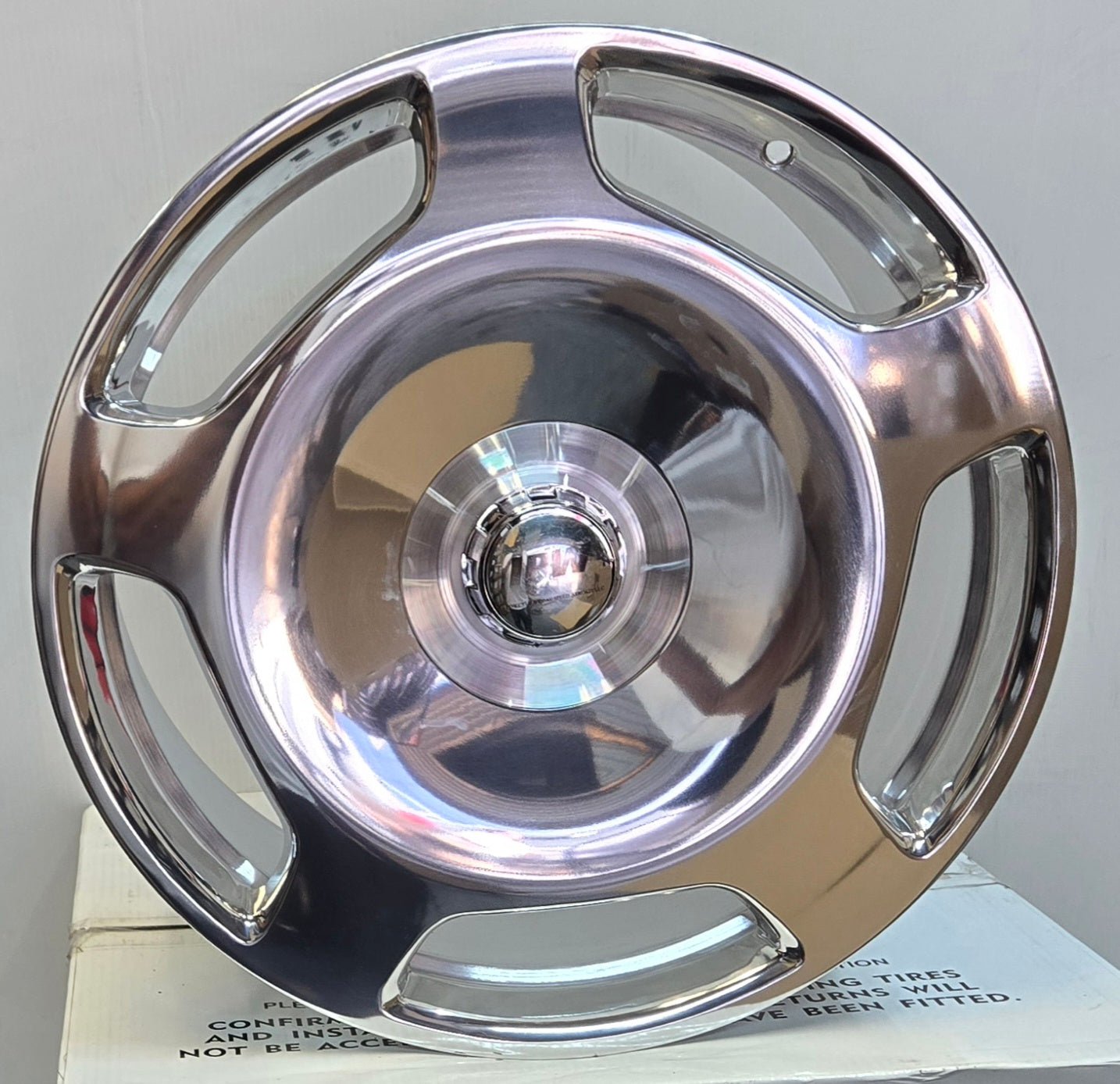 H3068 20x9.5 5x112 EXTRA HIGH SPEED POLISHED