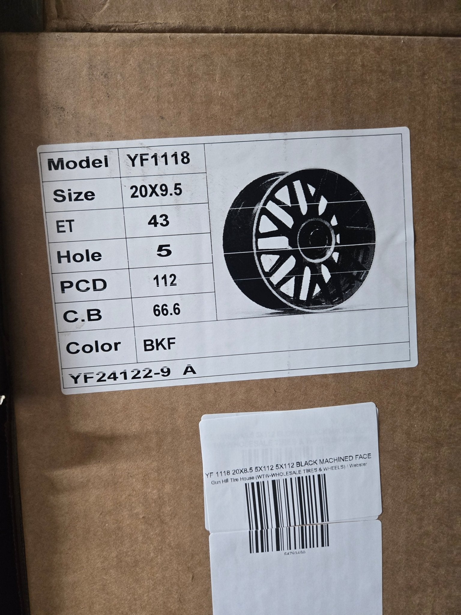 YF 1118 20X8.5 5X112 5X112 BLACK MACHINED FACE
