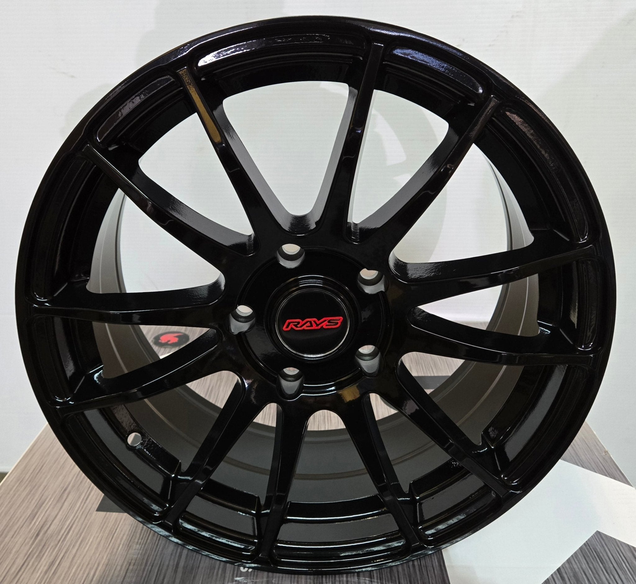 791B 16x7.0 5x114.3 GLOSS BLACK
