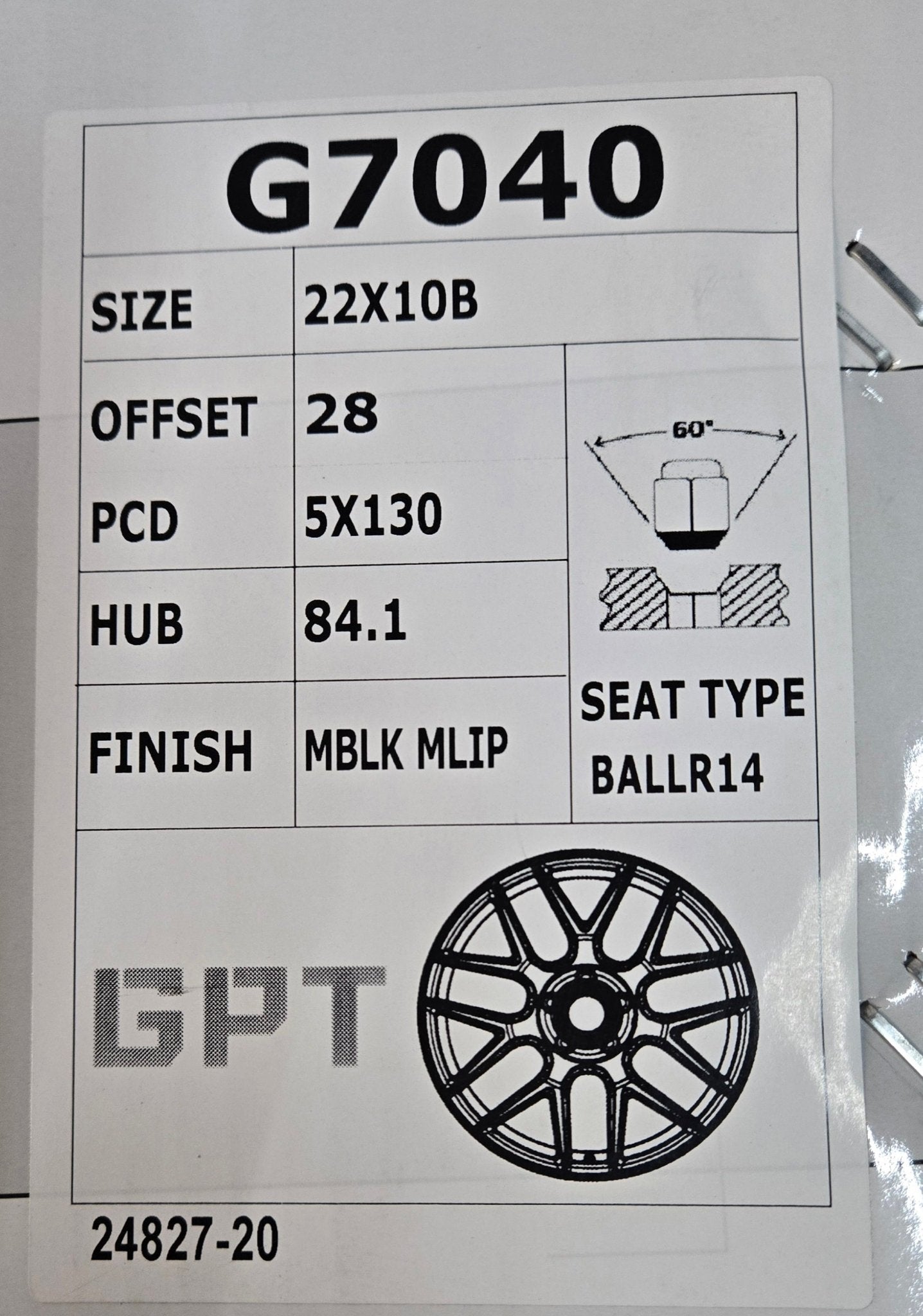 OE-7040 22X10. 5X130 PIANO BLACK MACHINED VLINE