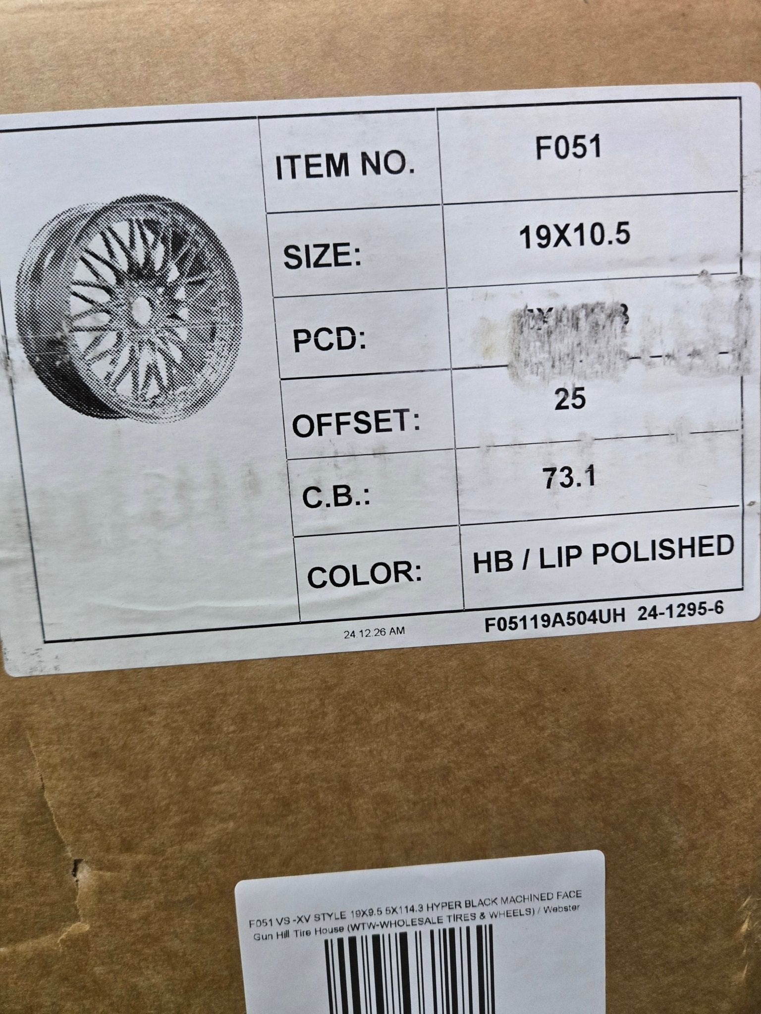 F051 VS -XV STYLE 19X10.5 5X114.3 HYPER BLACK MACHINED FACE