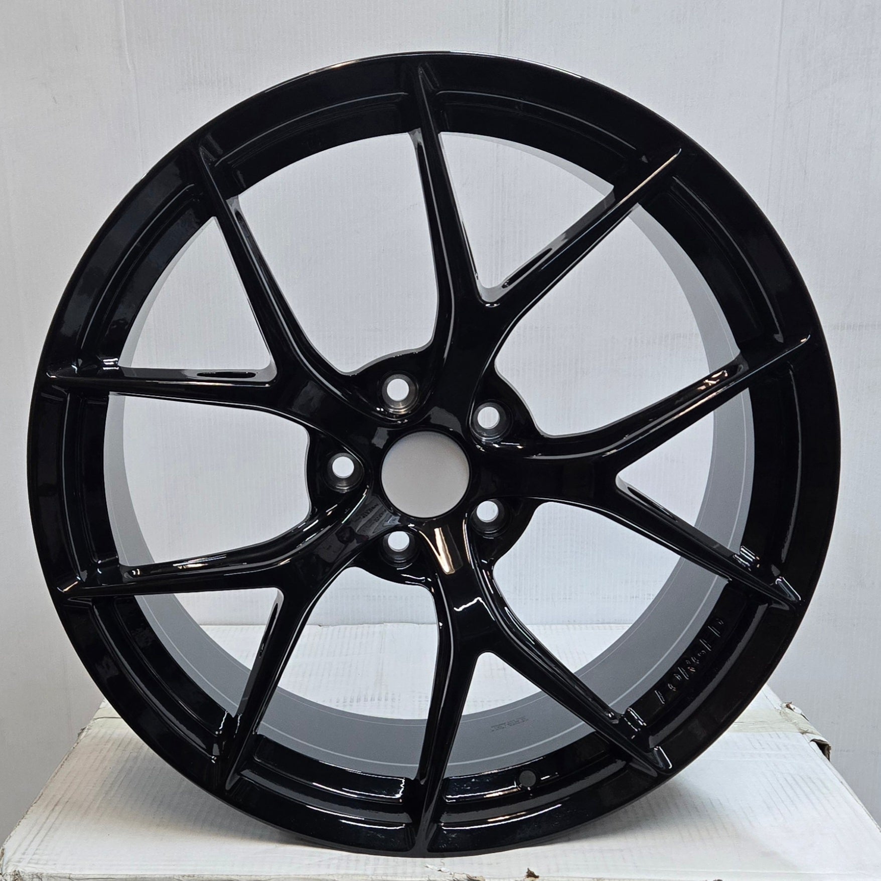 OE-5888 FL-R REP 5423 19X9.5 5X112 5X114.3 PIANO BLACK