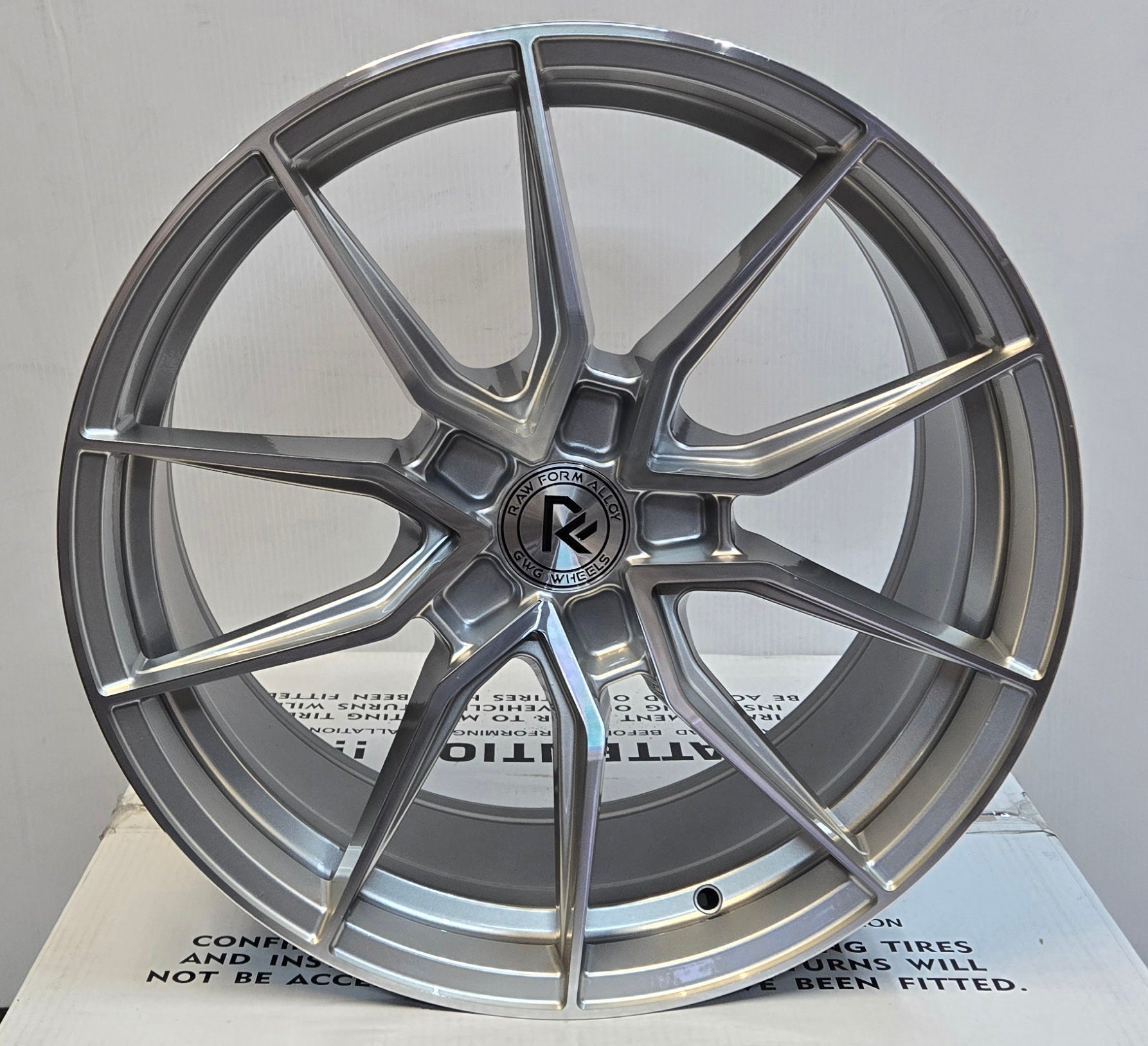 GWG RF4 19x8.5 BLANK HYPER SILVER MACHINED FACE