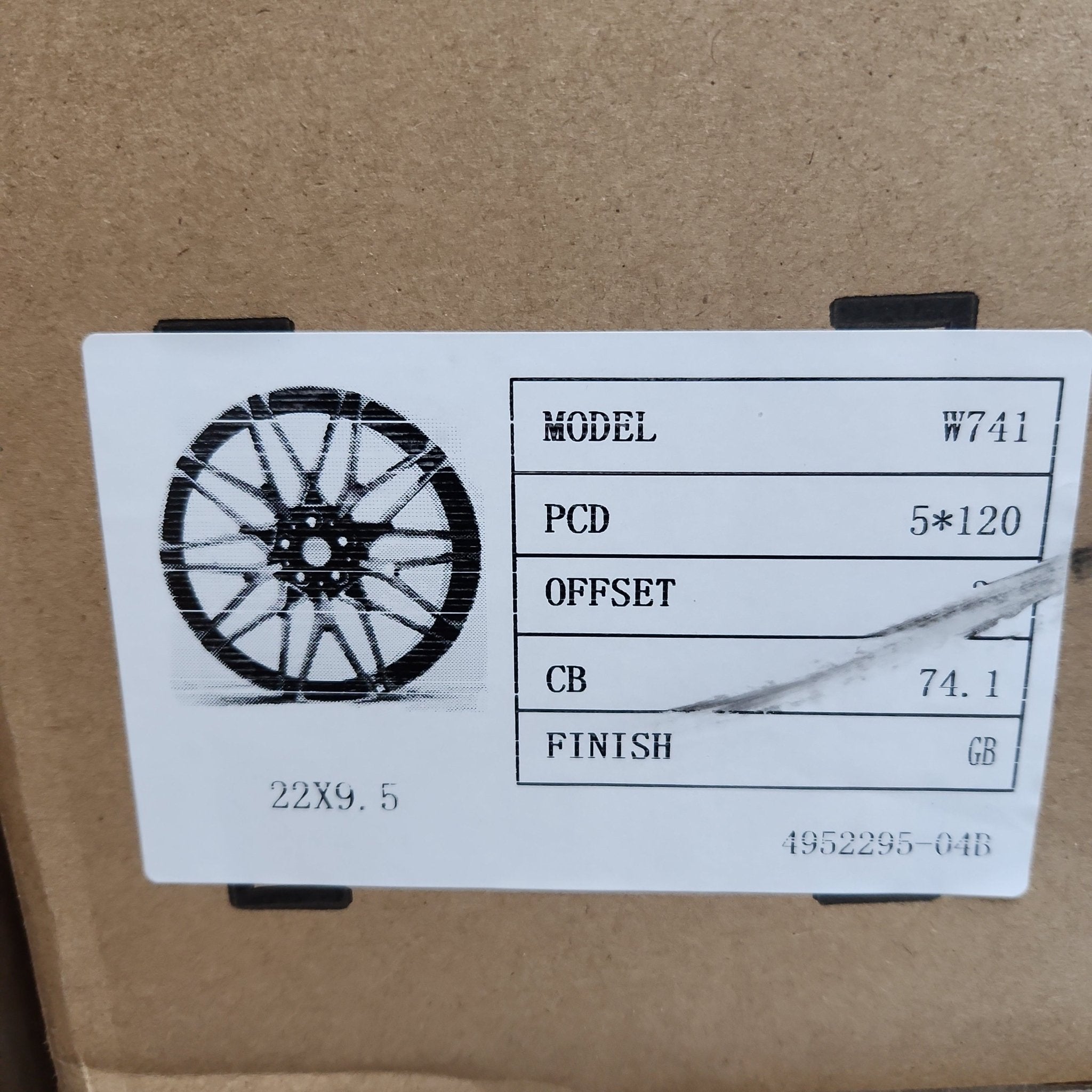 W741 WHEELS 495 22X9.5 5X120 GLOSS BLACK