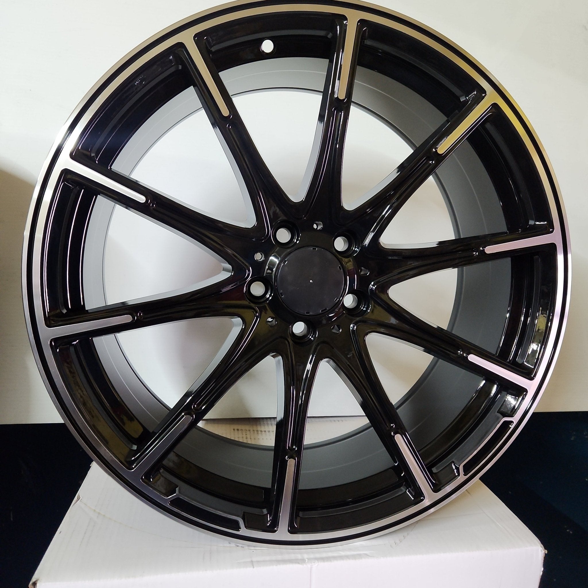 OE- BRABUS MONOBLOCK- Z 22644-1 20X8.5 5X112 PIANO BLACK MACHINE SPOKE