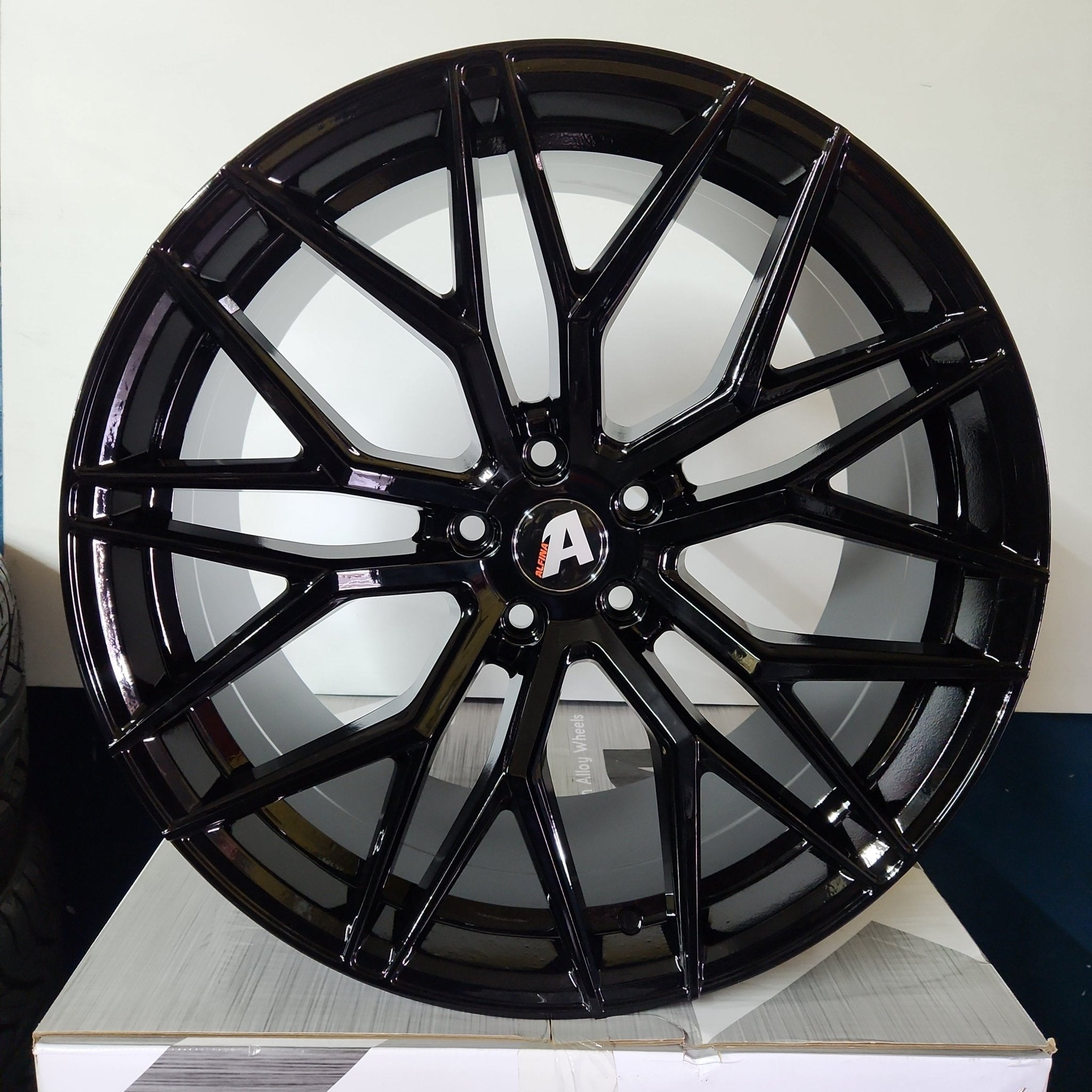 ALFINA AF303 20X9 5X120 GLOSS BLACK
