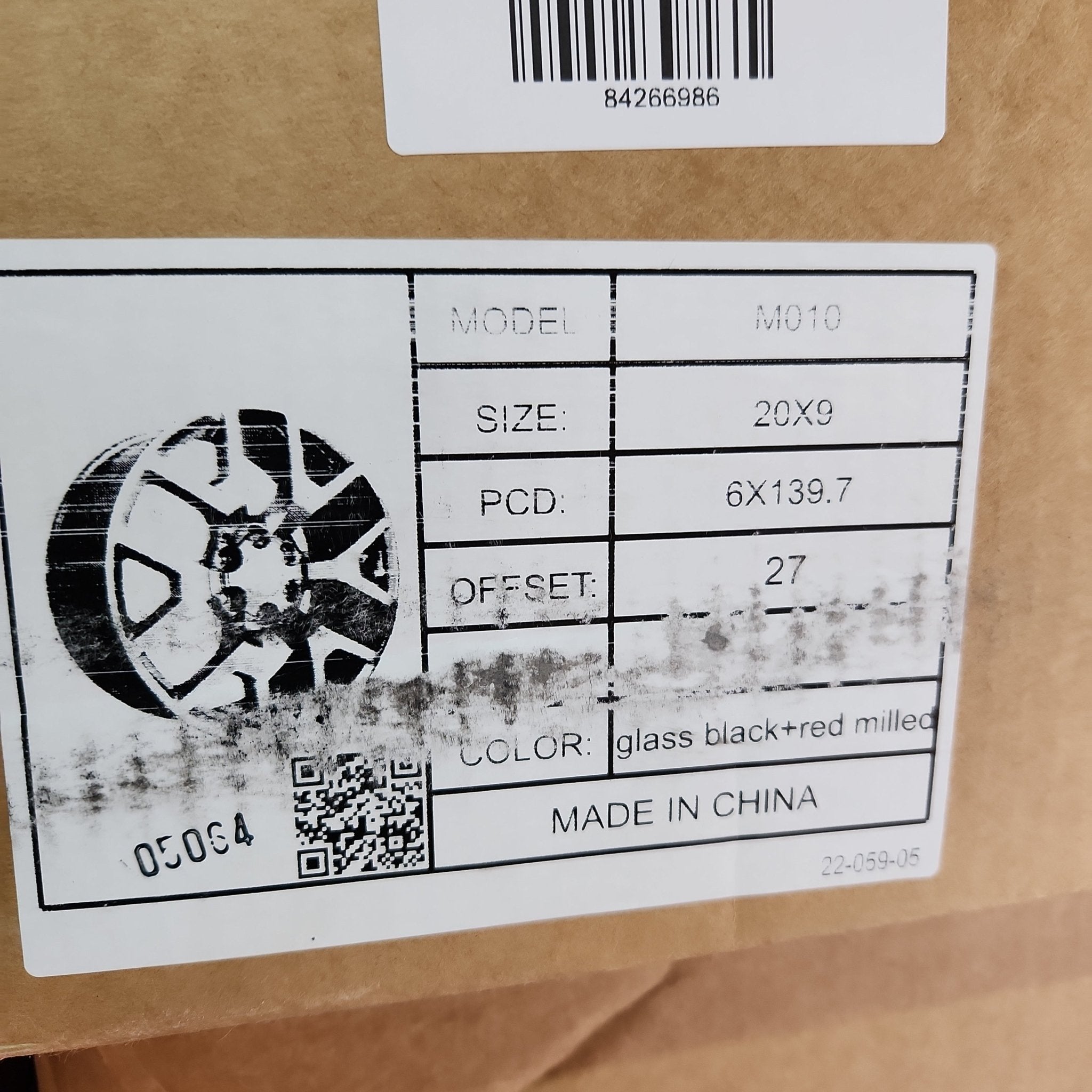 GMC HONEYCOMB F6683  20X9.0 6X139.7 PIANO BLACK RED MILLED SPOKES