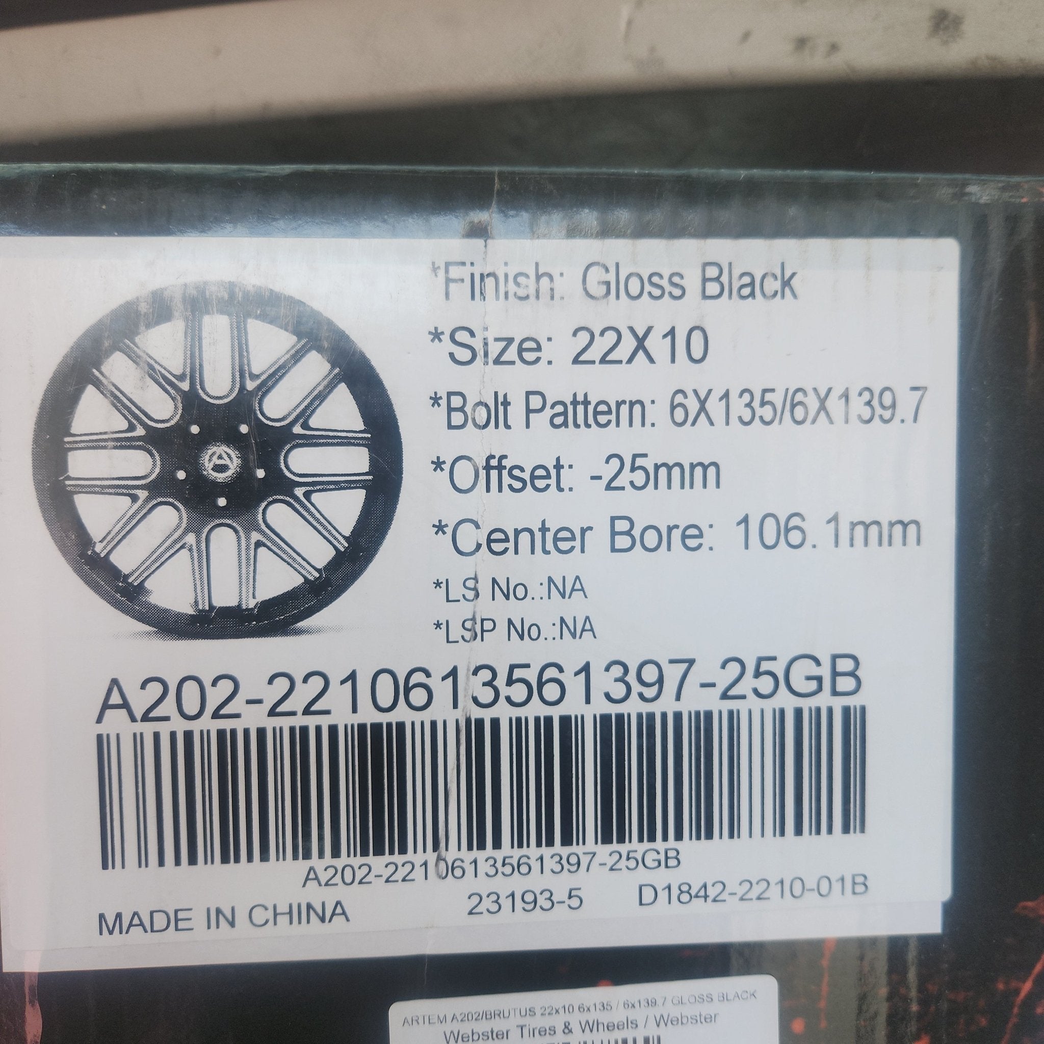 ARTEM A202/BRUTUS 22x10 6x135 / 6x139.7 GLOSS BLACK