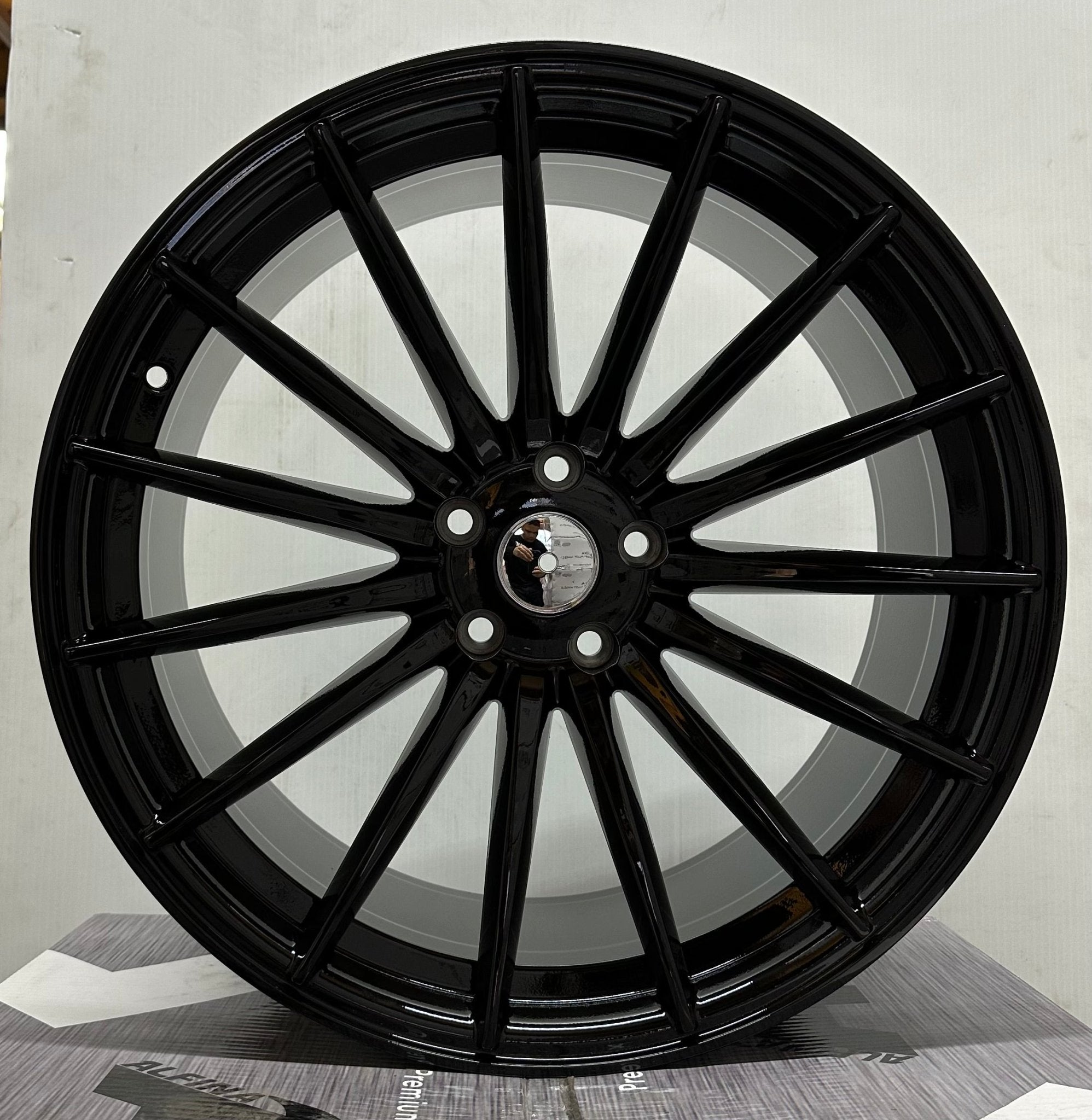 PEGASUS-0084 VS-84 Si-02 20x9.0 5x112 / 5x114.3 GLOSS BLACK