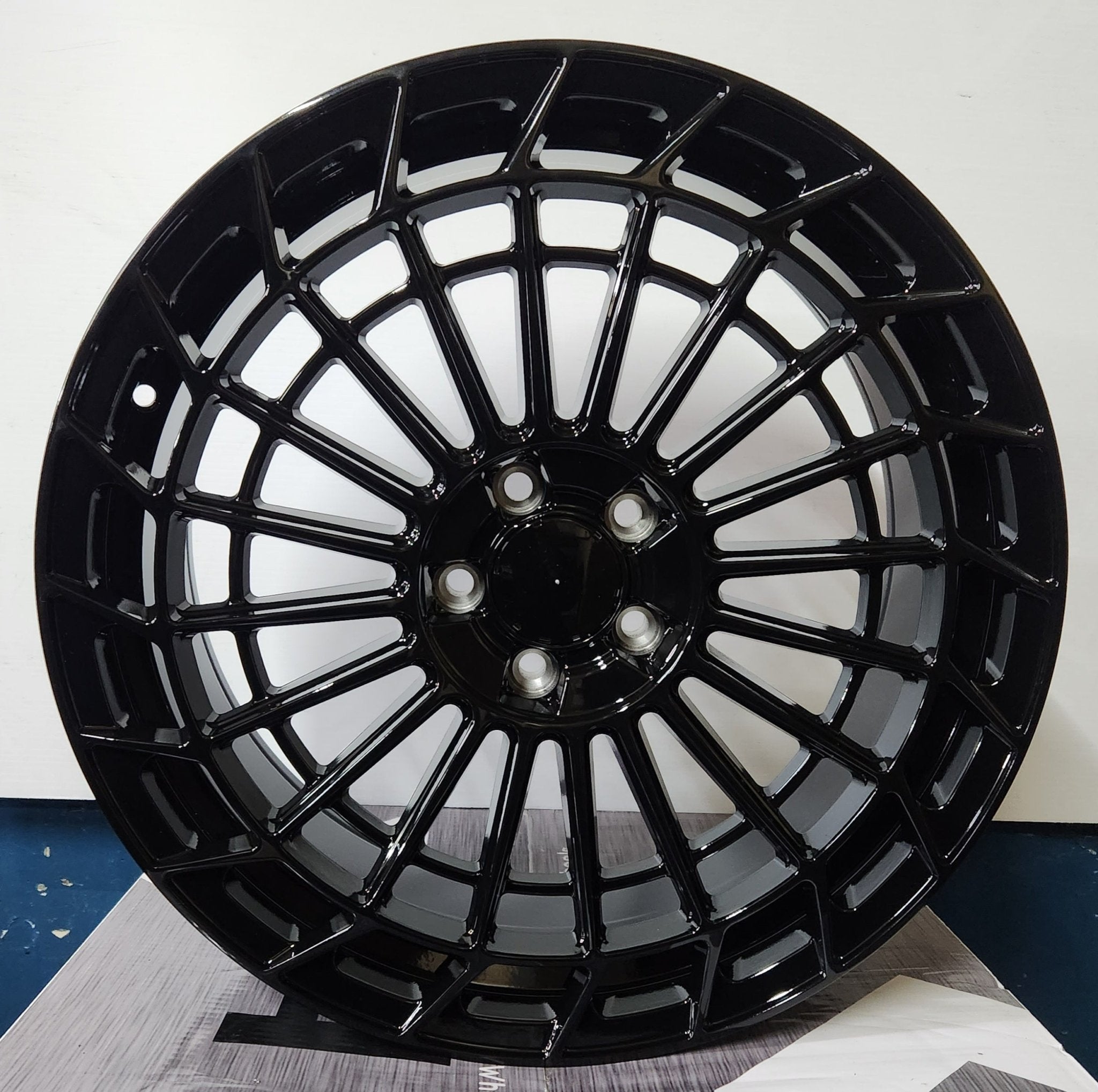 OE- 0359 19X8 5X112 PIANO BLACK