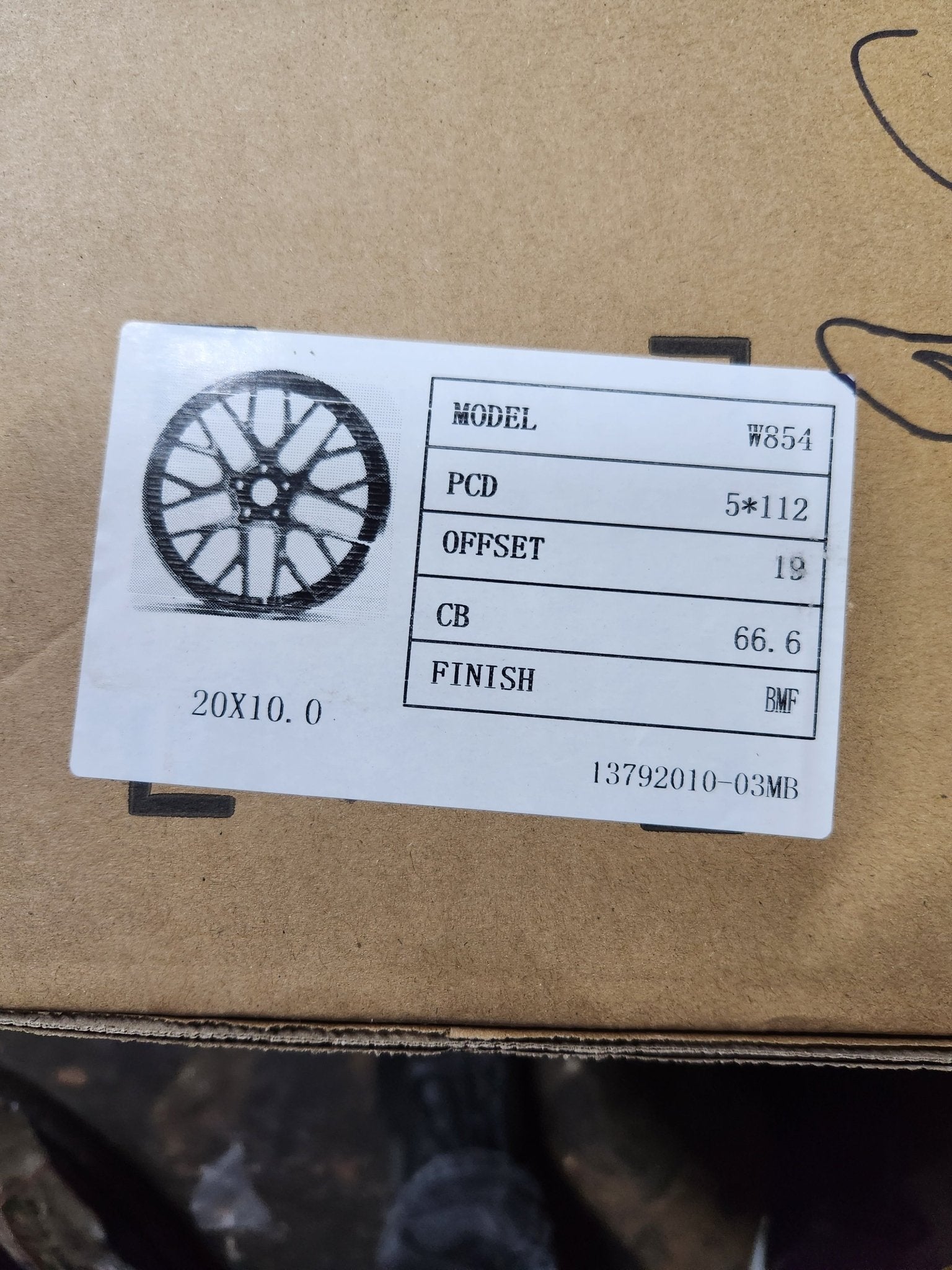 W854 20X10.0  5X112 BLACK MACHINED FACE