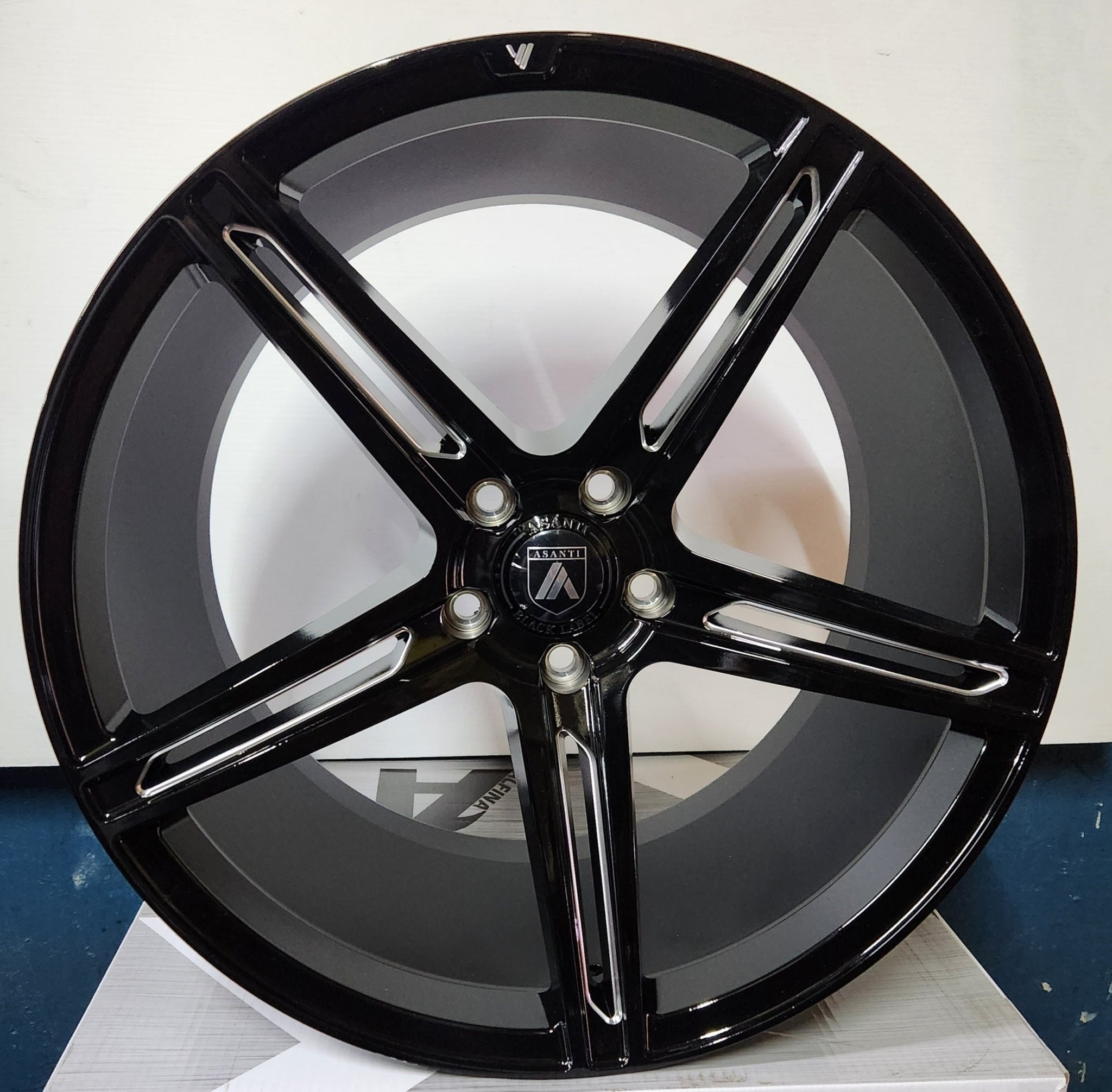 WP- ABL22 WHEELS 20X10.5 5X114.3 GLOSS BLACK