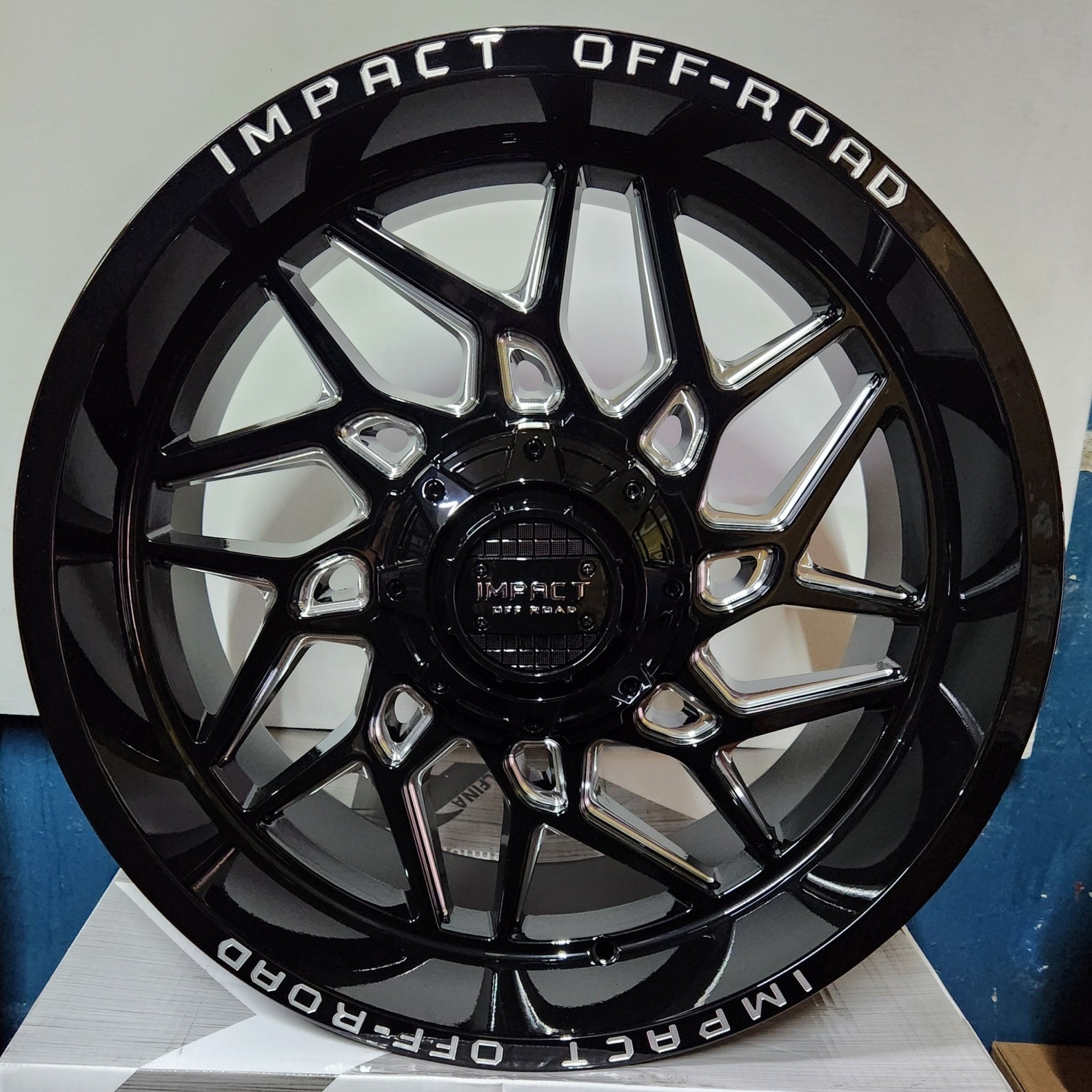 IMPACT-829 20X10 5X139.7 5X150 PBW/ MMW