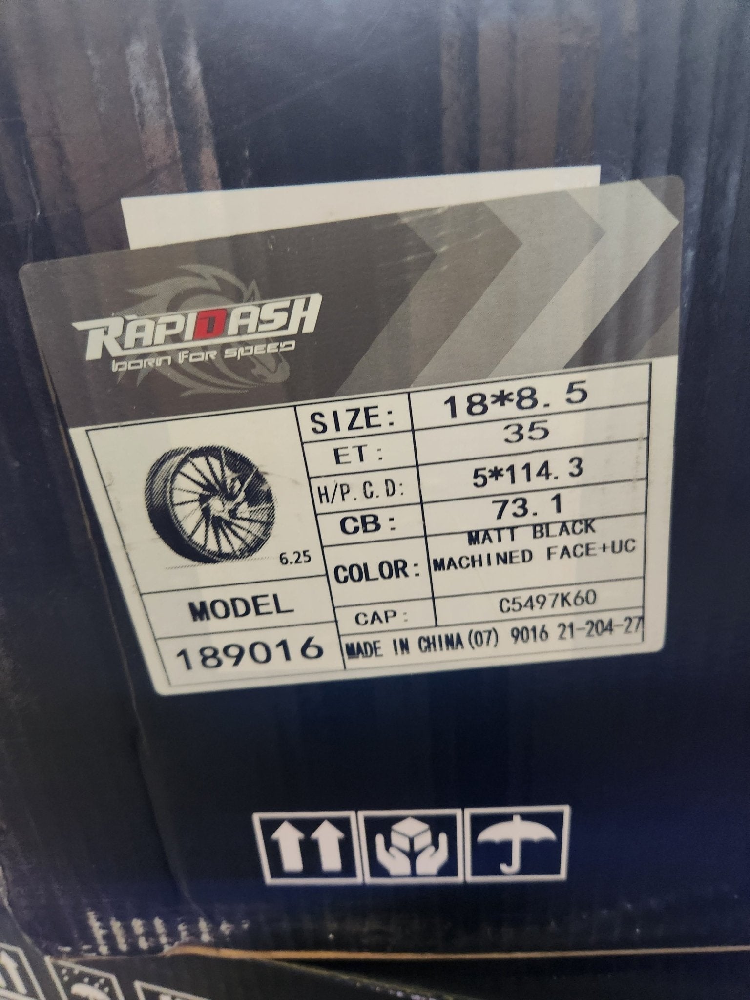 RAPIDASH RD36  189016 18X8.5 5X4.5  MATT  BLACK MACHINE  FACE+UC