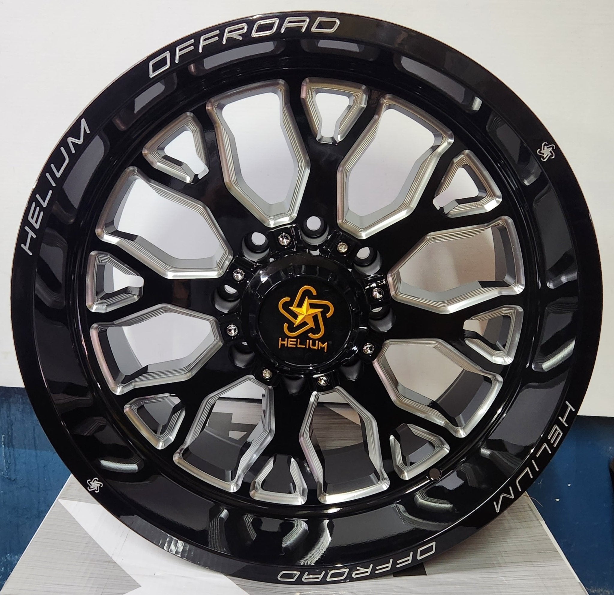 HELIUM HC-1 20X10 8X165 PIANO BLACK W/MACHINED MILLING884