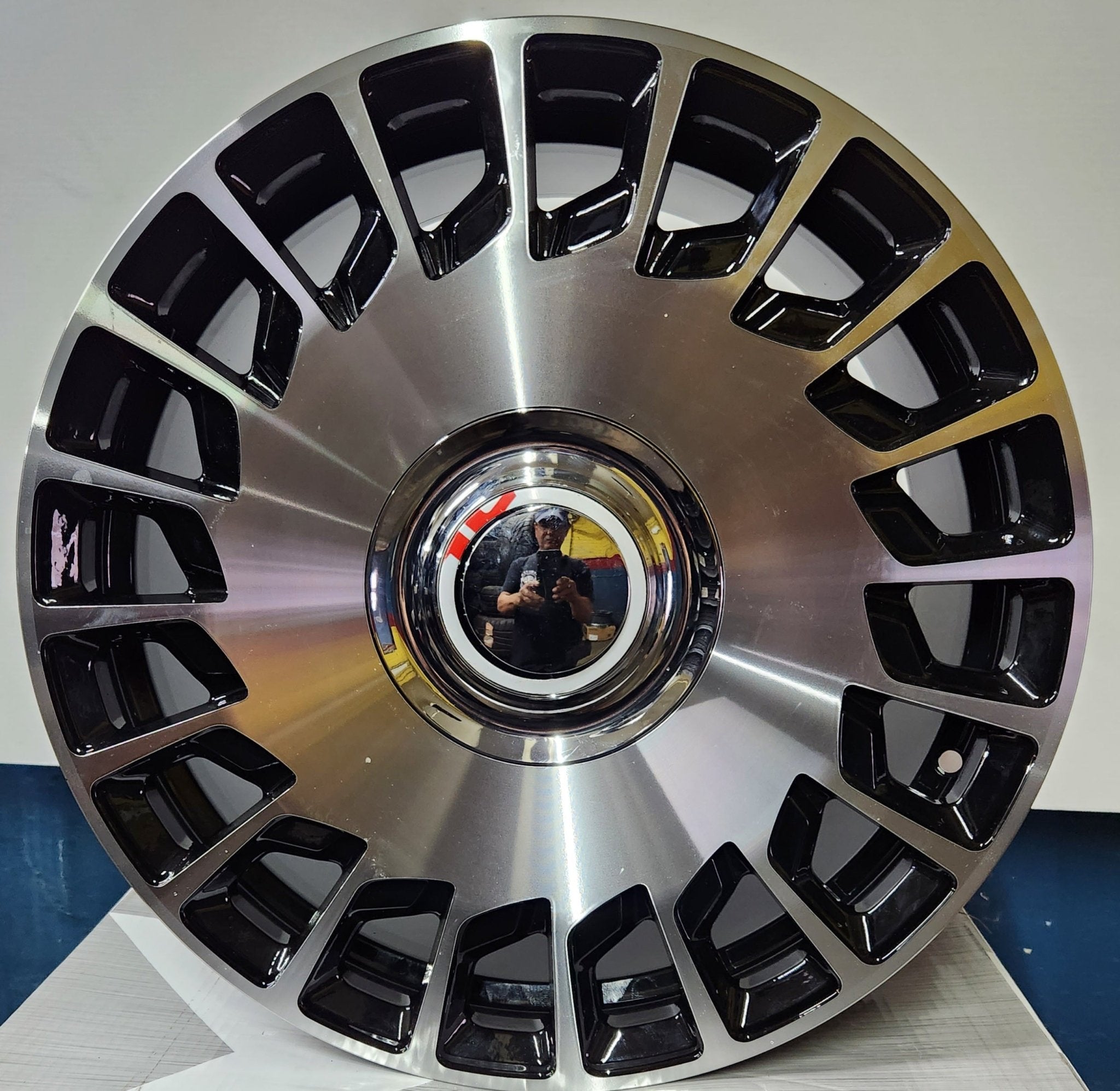 WHEELS OE- REW019-8 19x9.5 5x112 BLACK MACHINE FACE