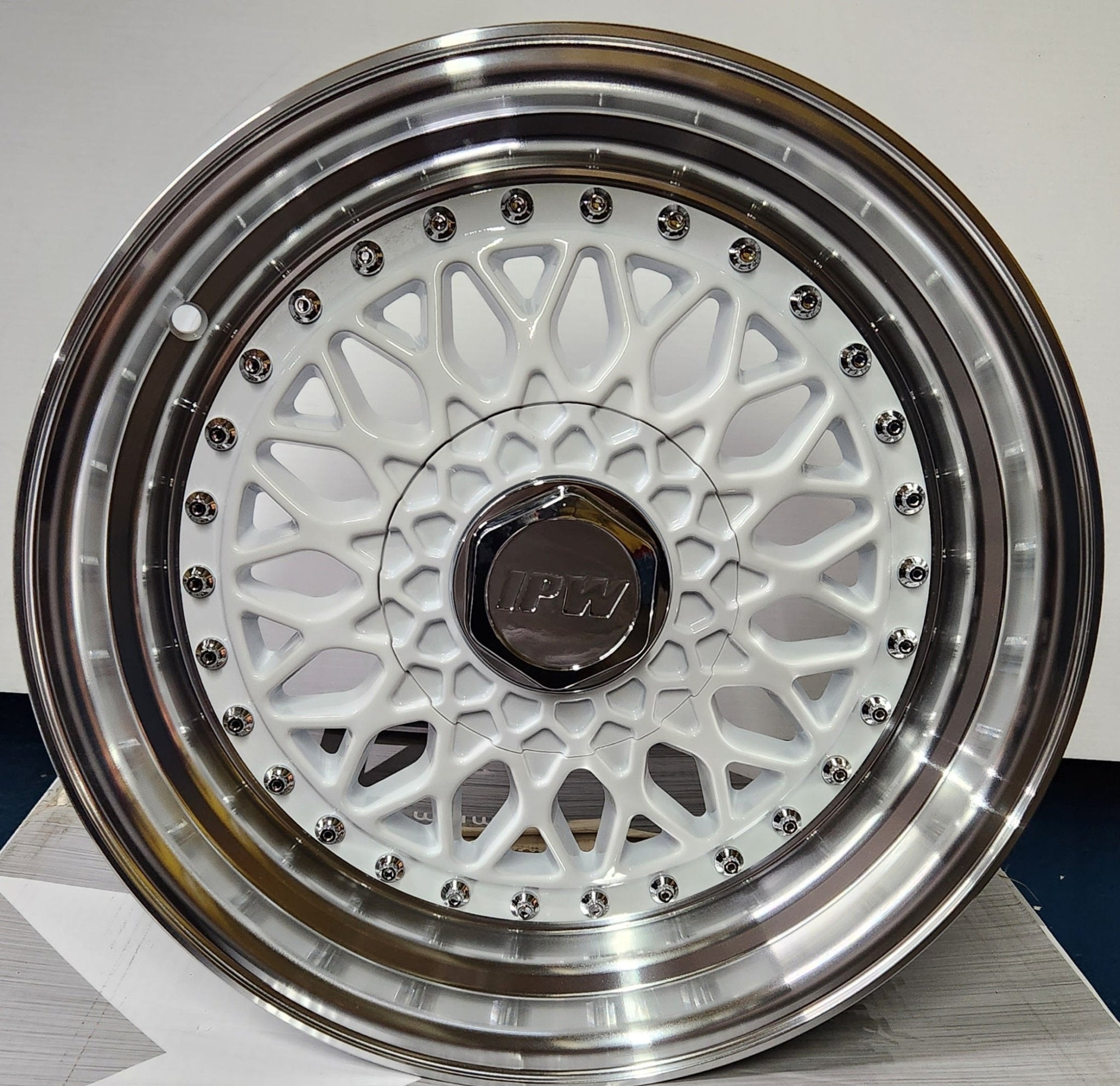 W881 WHEELS 17X7.5 5X4.5- 5X1100 5x112  WITE MACHINE LIP