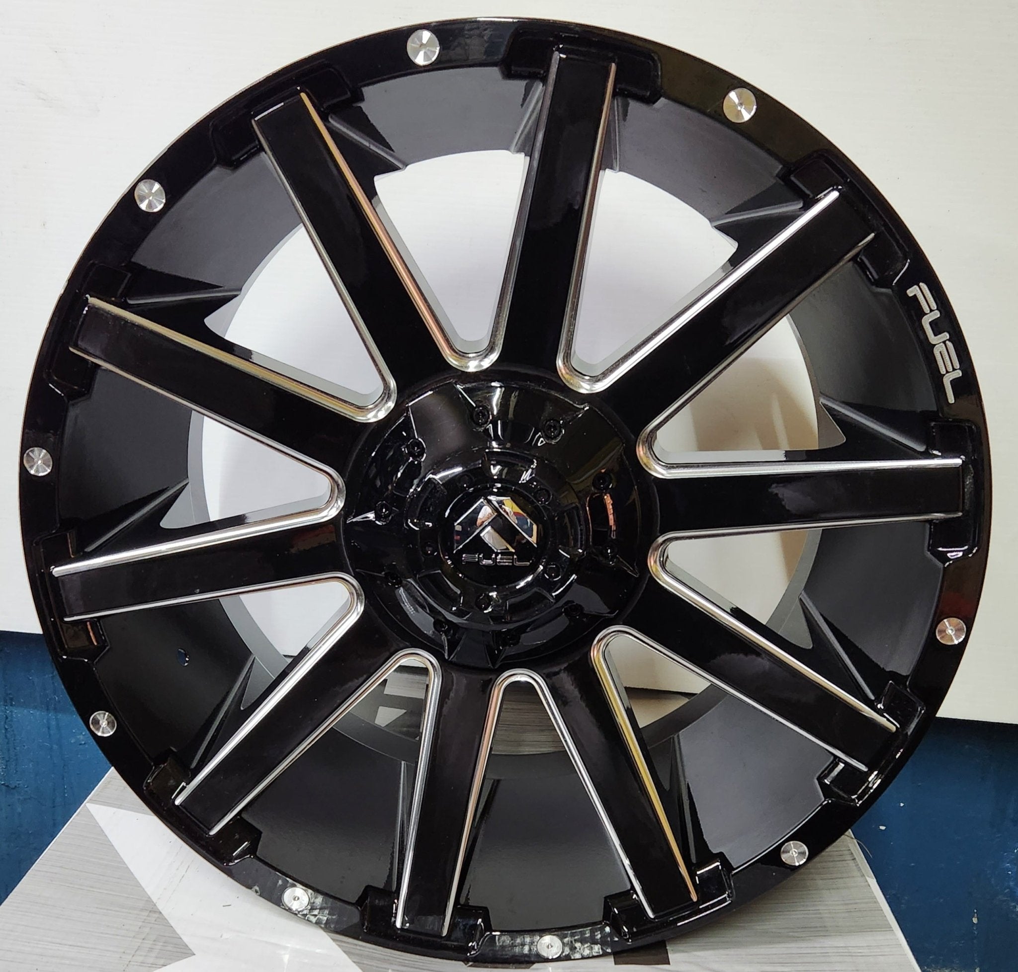 FUEL D61 20X9 6X120 6X139.7 GLOSS BLACK MILLED