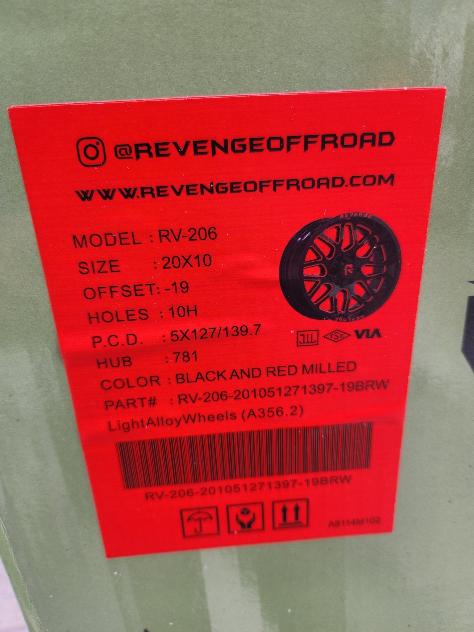 REVENGE RV-206 20X10 5X127 5X139.7 BLACK AND RED MILLED