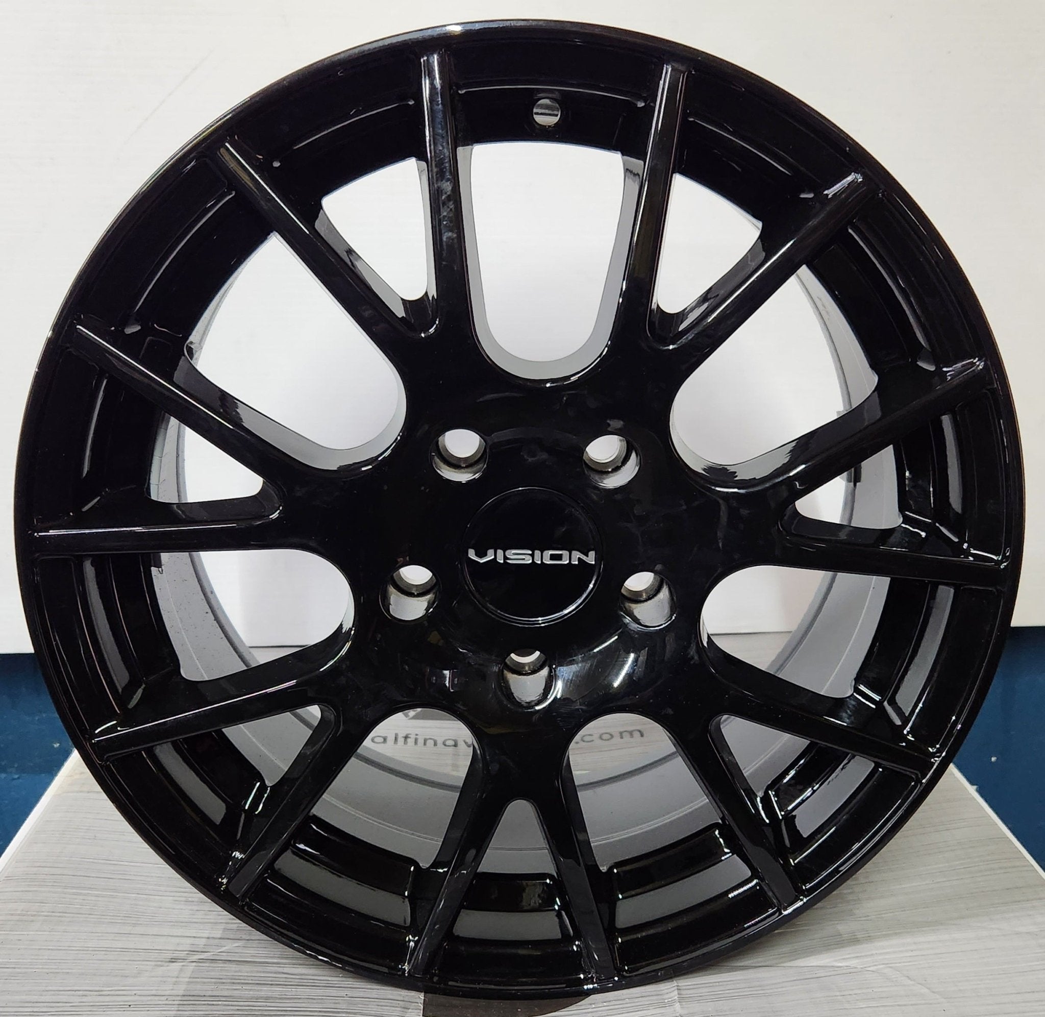 VISION WHEELS 5X114.3 16X7  GLOSS BLACK
