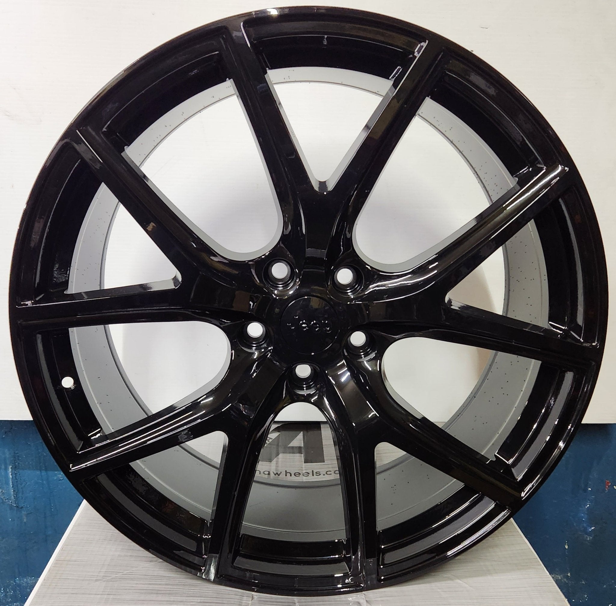 W571 WHEELS 22X9.0 5X127 GLOSS BLACK