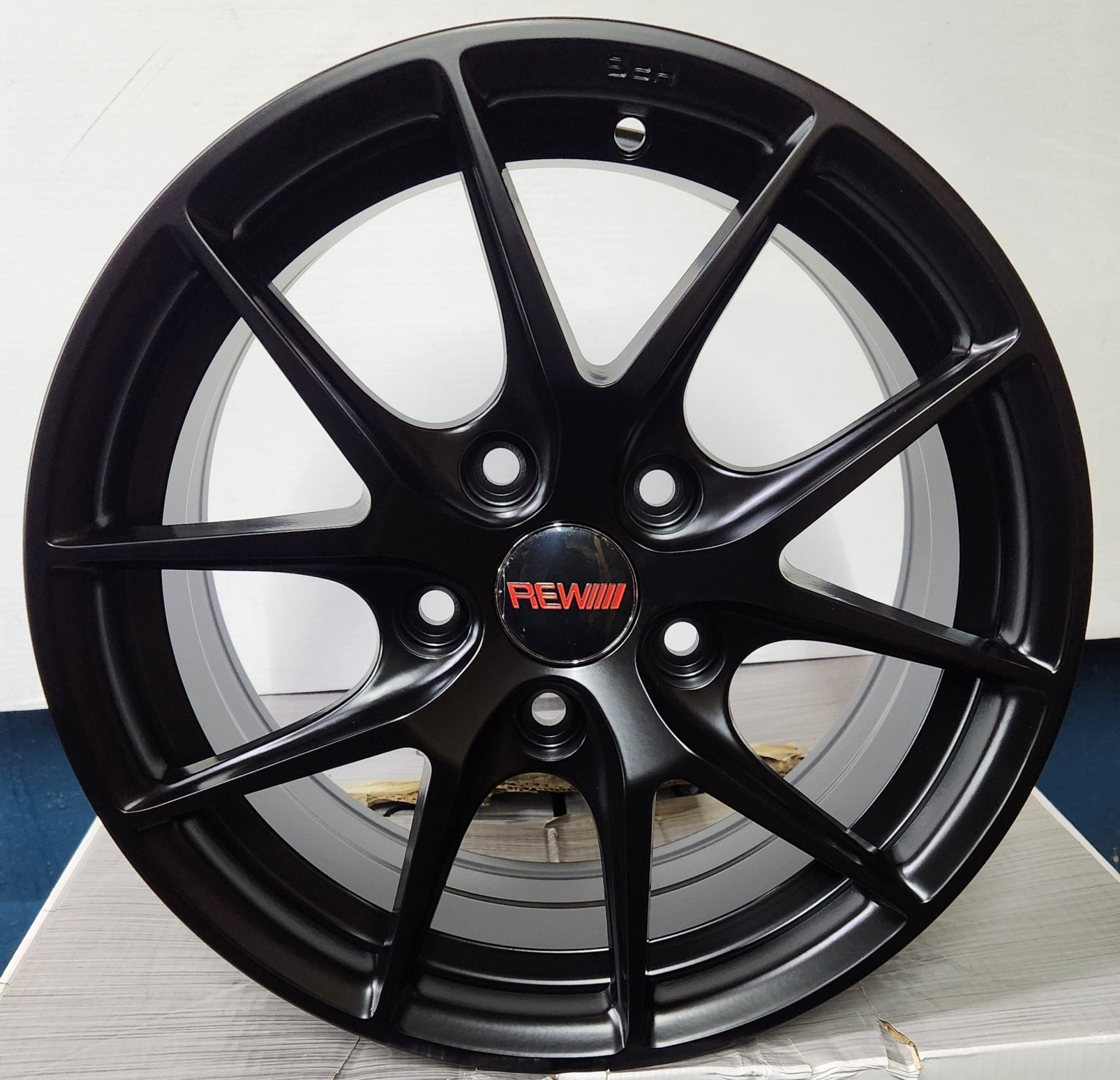 REW007-5 15x6.5 5x114.3 MATTE BLACK