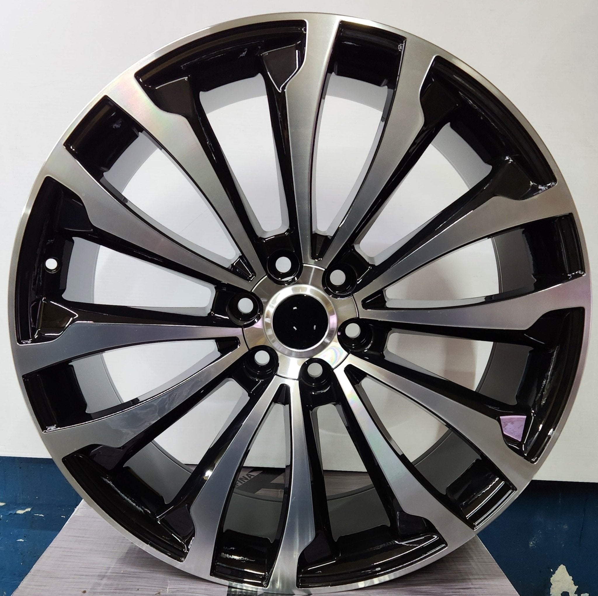 WEOE- TOY 10143 NEW PRADO 24X9 6X139.7 MACHINE FACE GLOSS BLACK