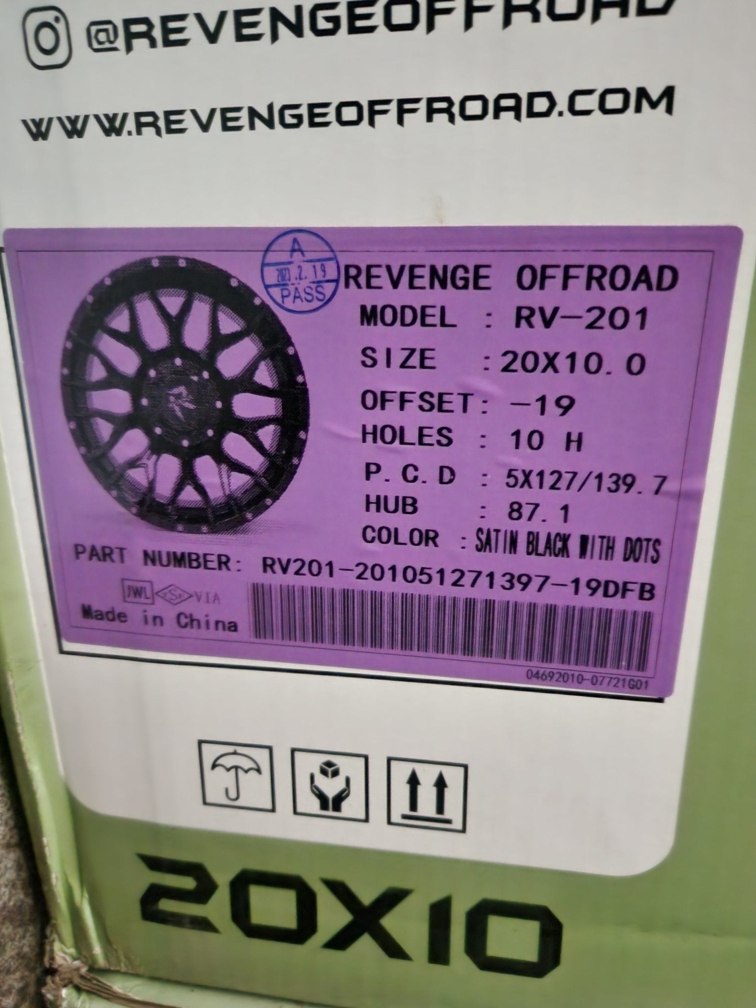 REVENGE RV-201 20X10 5X127 5X139.7 SATIN BLACK WITH DOTS