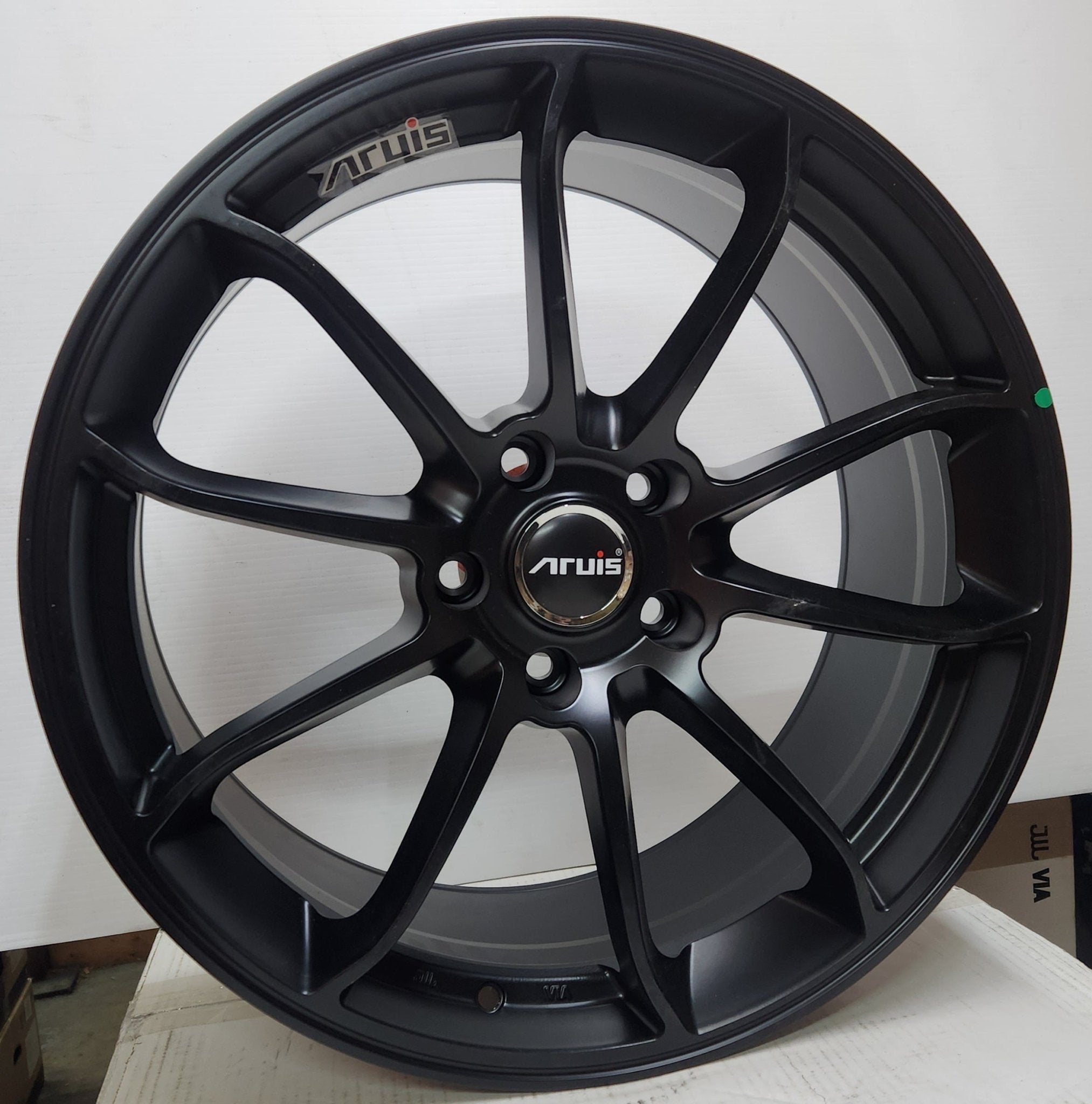 ARUIS AS69 19x8.5 5X120 MB