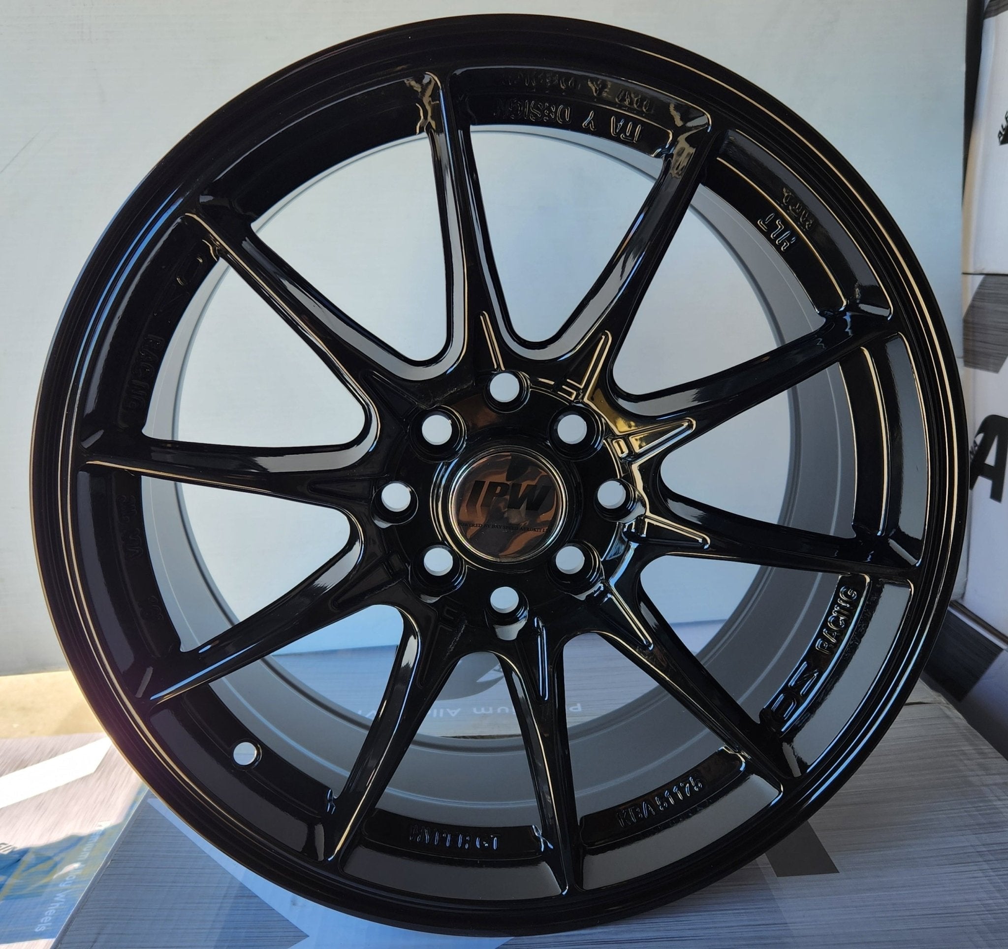 ZS-13 16x7.0 4x100 / 4x114.3  GLOSS BLACK