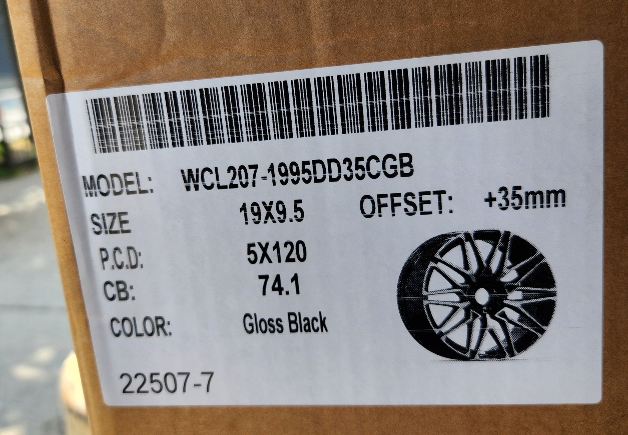 WCL207 818M 19X9.5 5X120 GLOSS BLACK