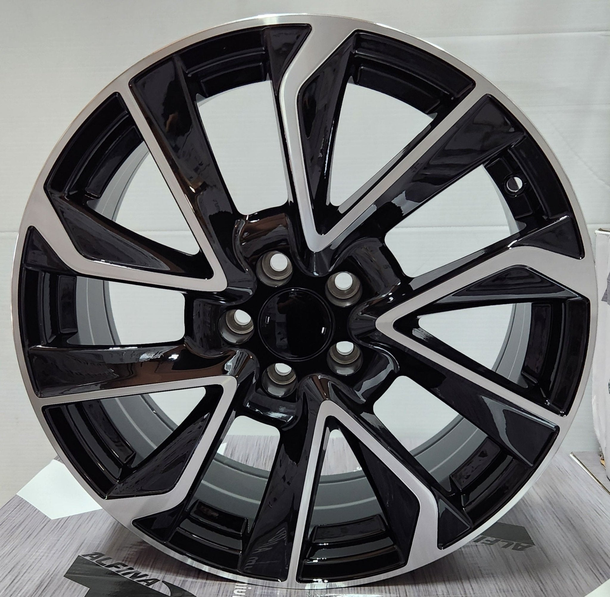 5501 17x7 5x100 GLOSS BLACK MACHINE FACE9