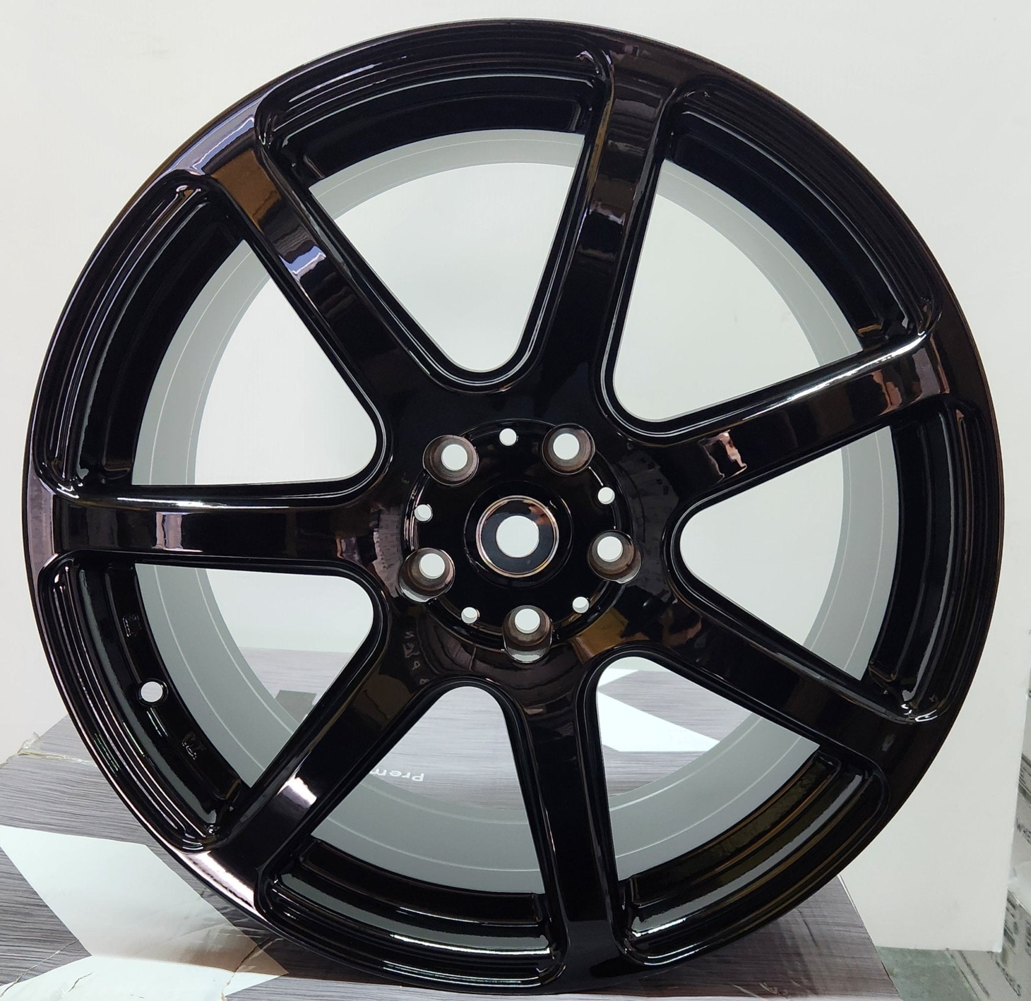 OE-EMOTION 7035 19X8.5 5X114.3 GLOSS BLACK