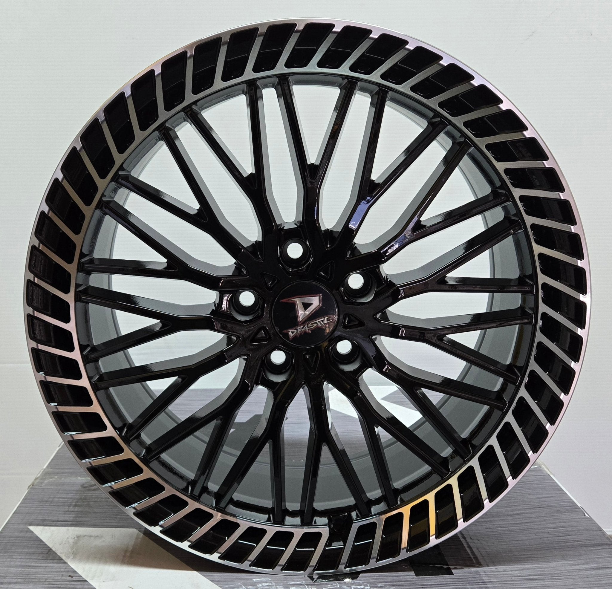 DRASTIC DS4-M 18x8.0 5x114.3 BLACK ME