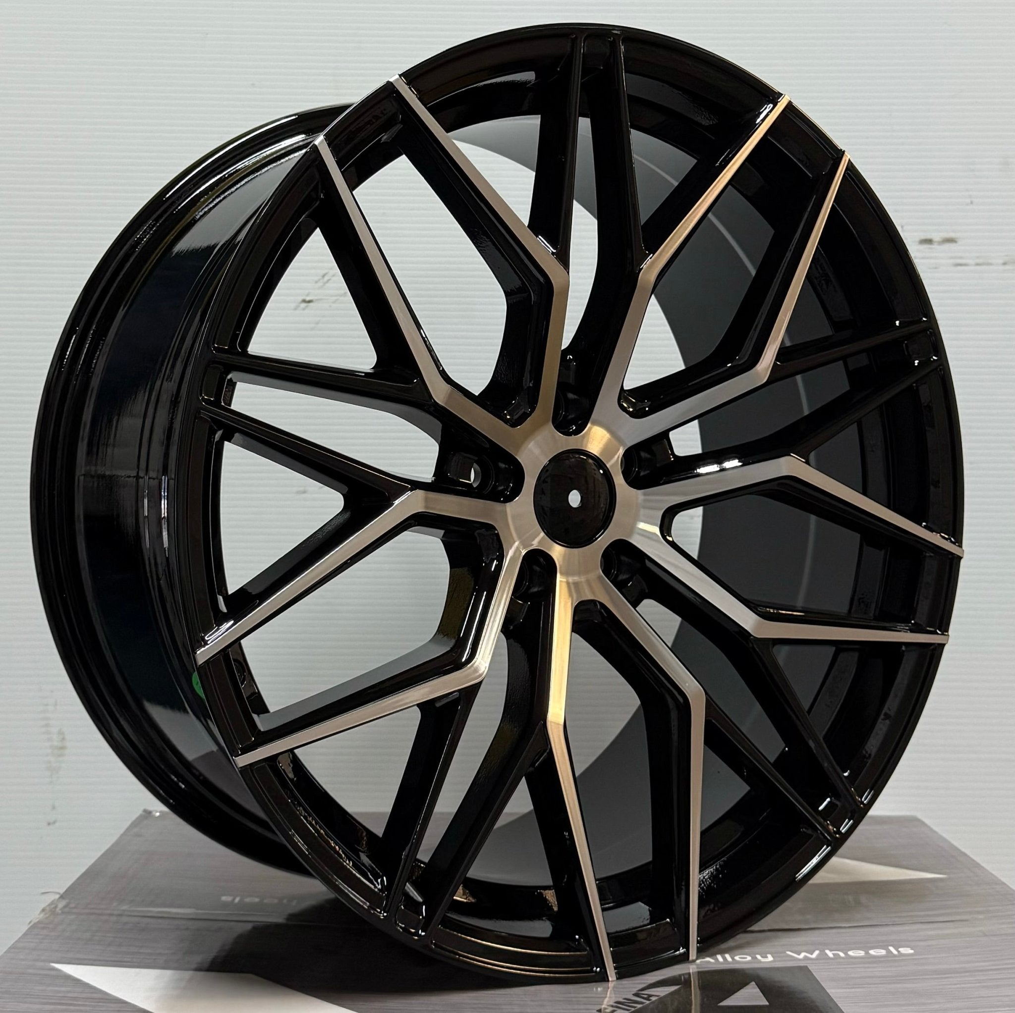 ALFINA AF303 20x10 5x114.3 / 5x112 GLOSS BLACK MACHINED FACE