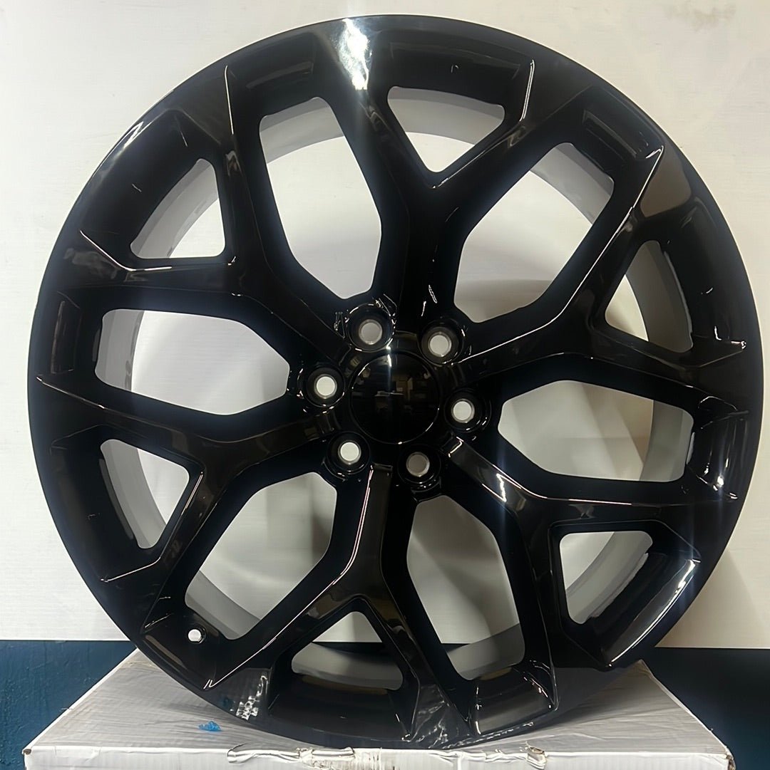 GWG 6Q22 24X10 6X135 GLOSS BLACK
