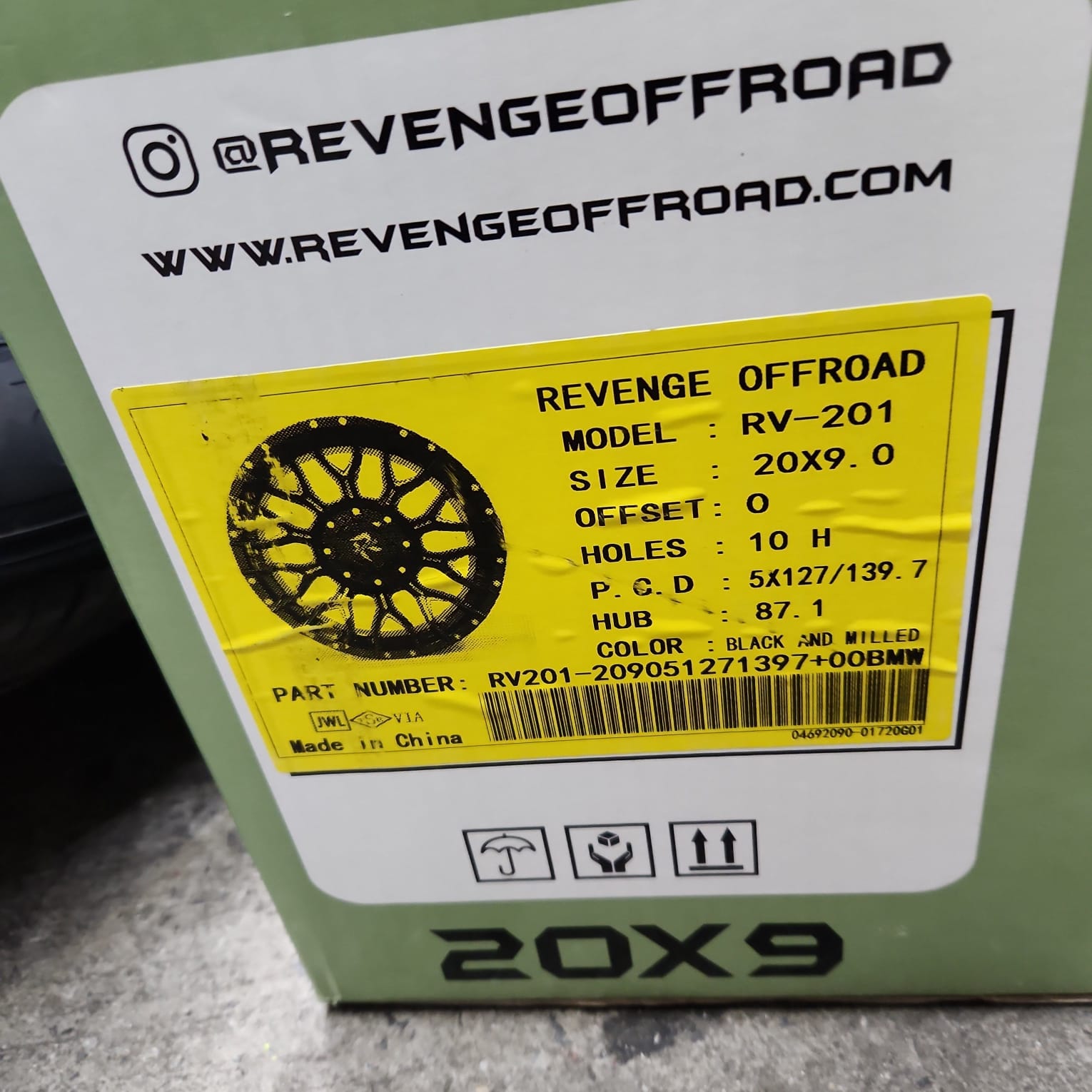 REVENGE RV-201 20X9 5x127- 5x139.7 BLACK AND MILLED