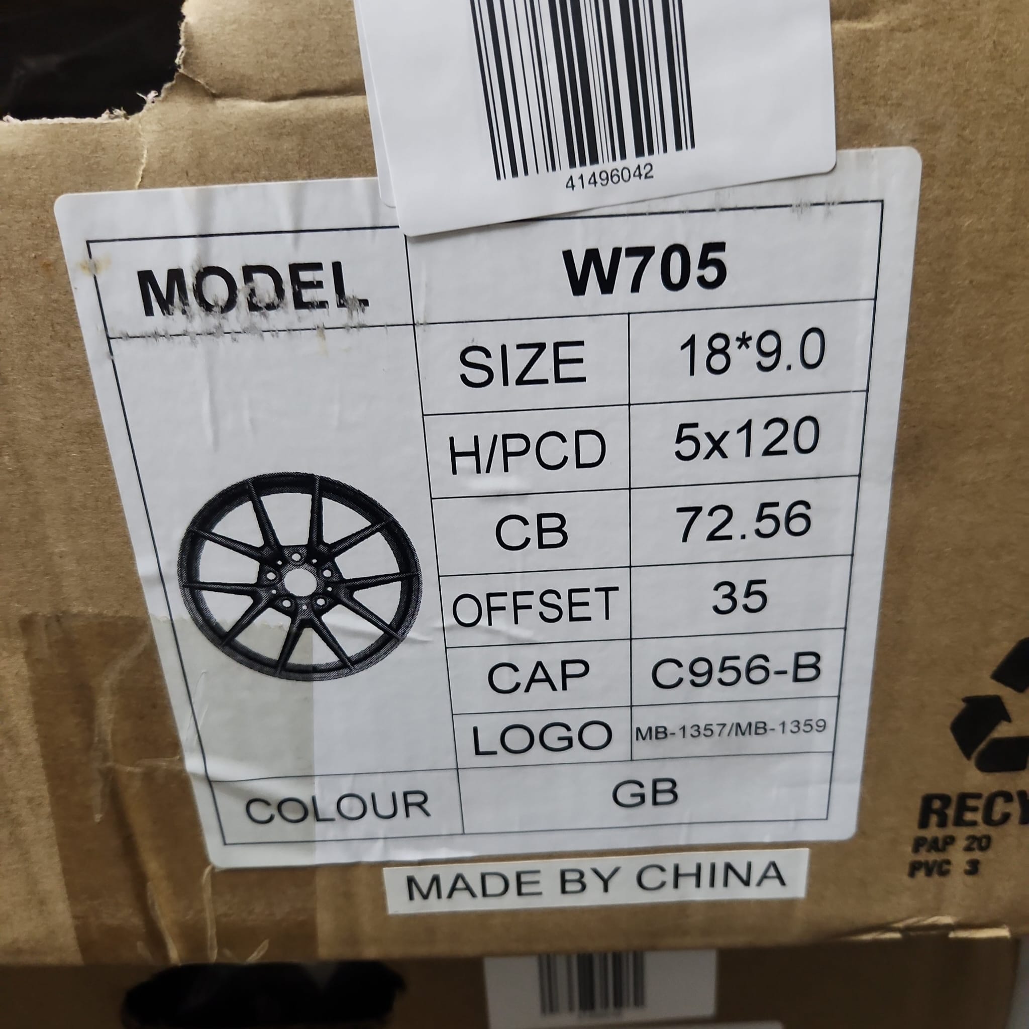 W705 18x9.0 5x120 GLOSS BLACK