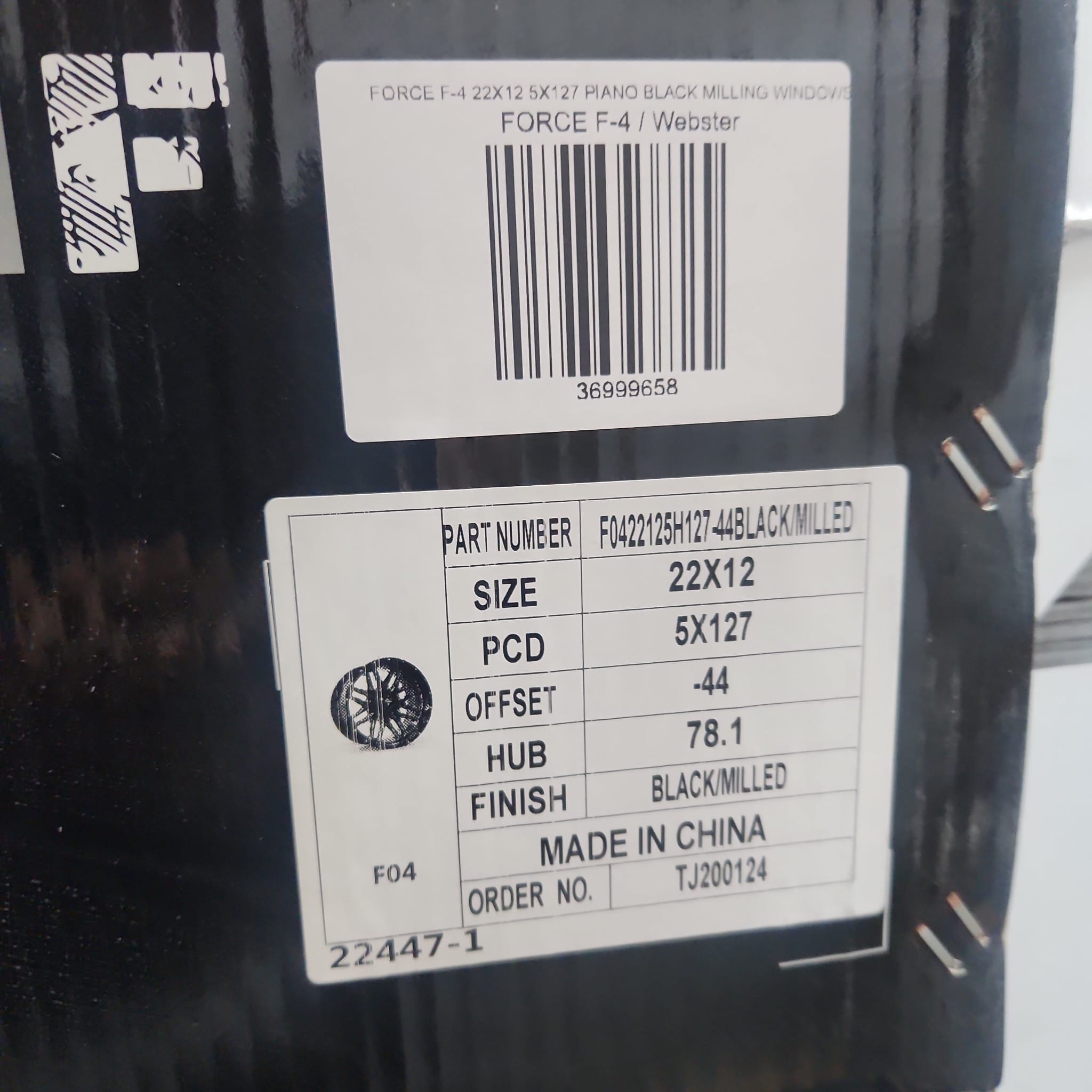 FORCE F-4 22X12 5X127 PIANO BLACK MILLING WINDOWS