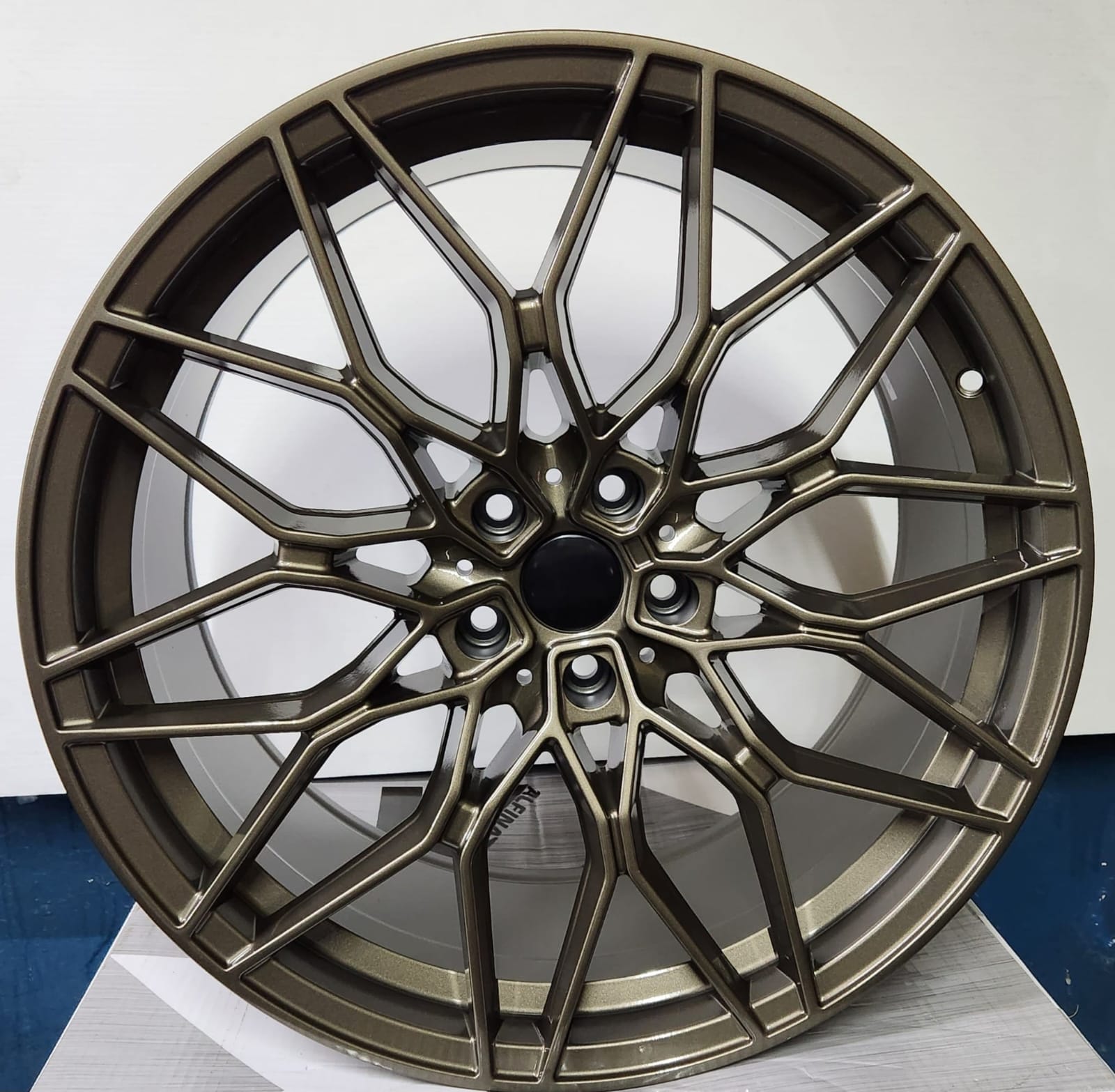 WCL206 20X8.5 20X8.5 5X120 BRONZE