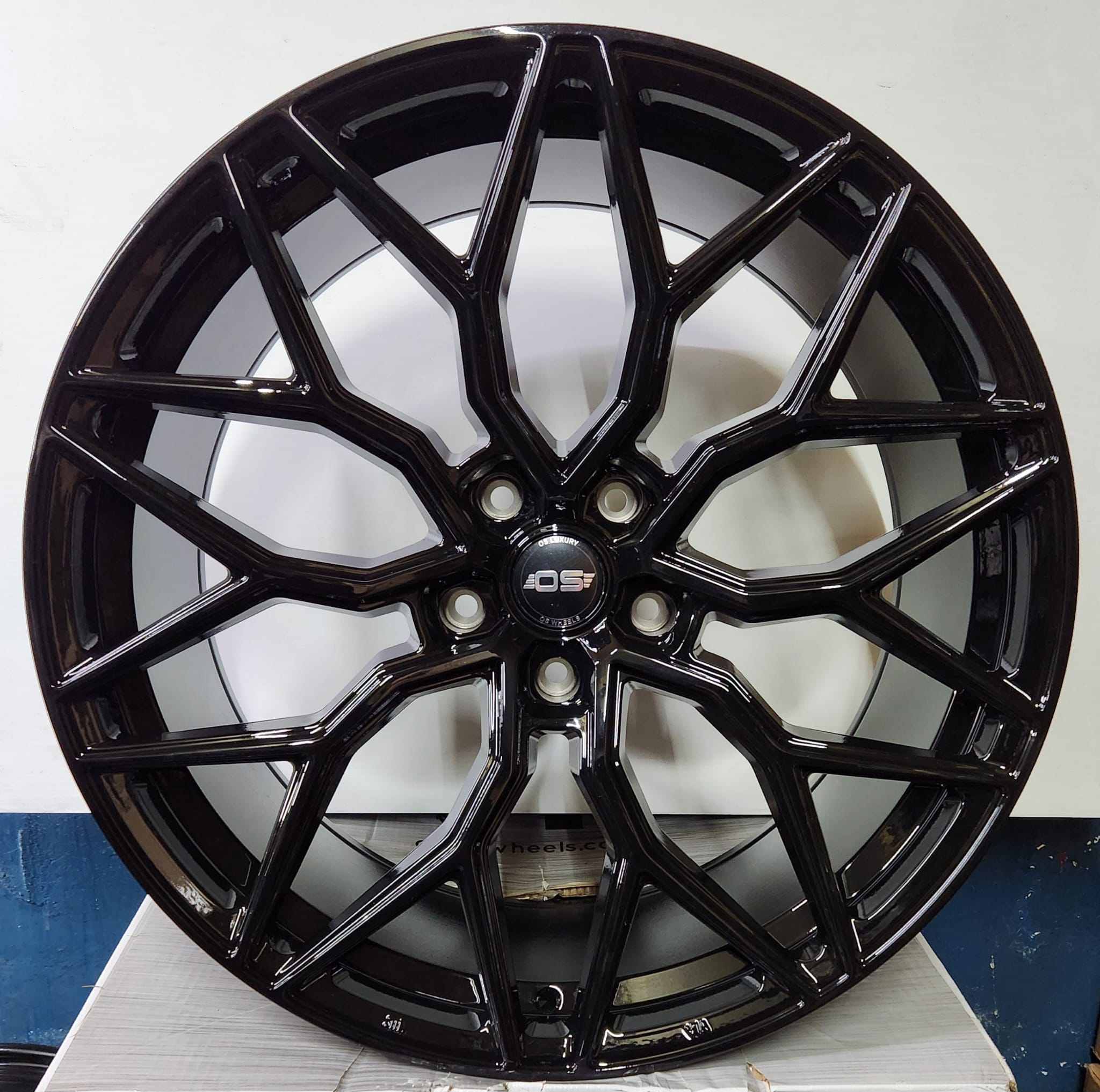 OE-0319 507 20x9.0 5x114.3 GLOSS BLACK