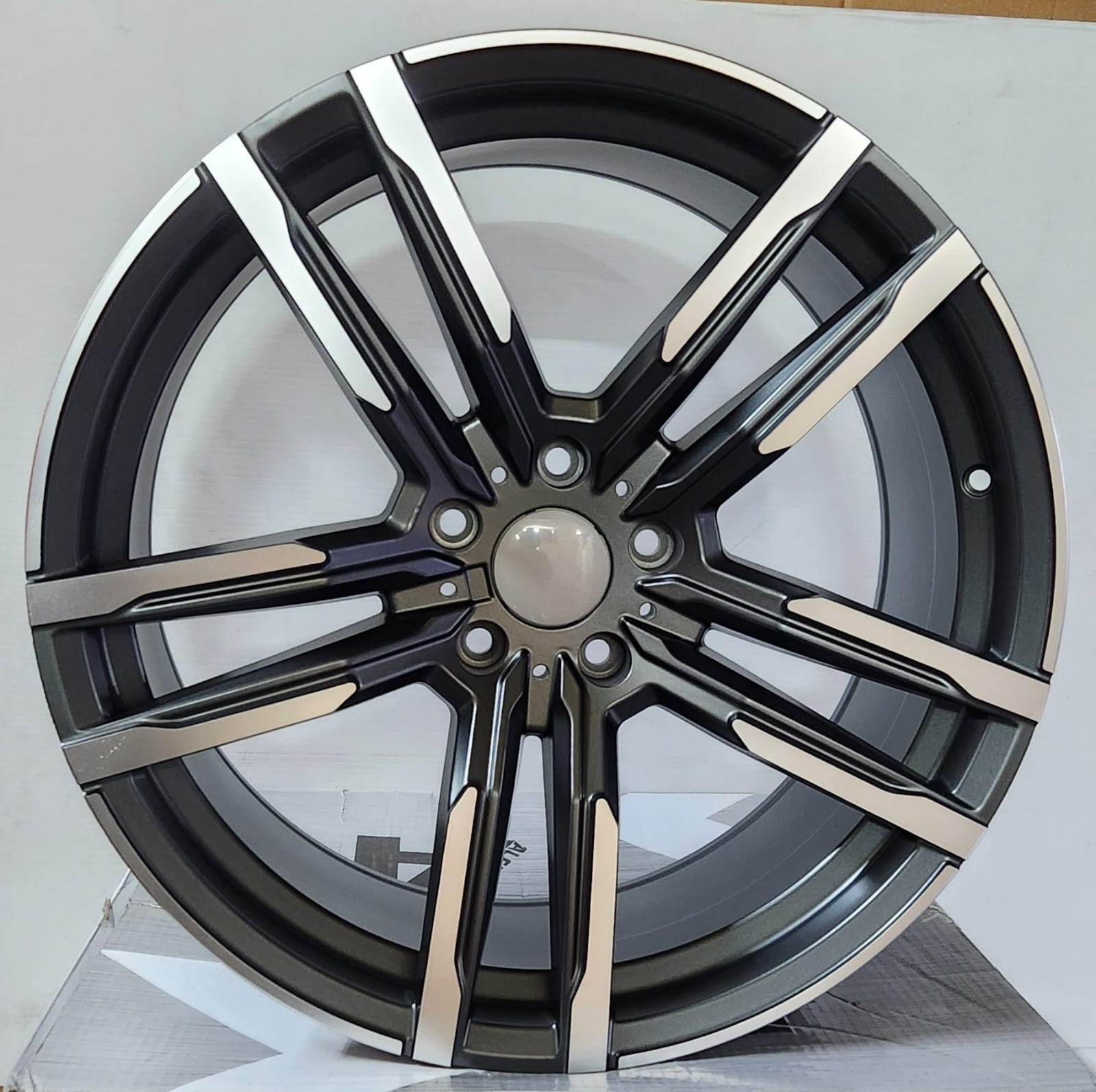 OE- 5511 21919-21 20x11 5x120 GUNMETAL MACHINED FACE